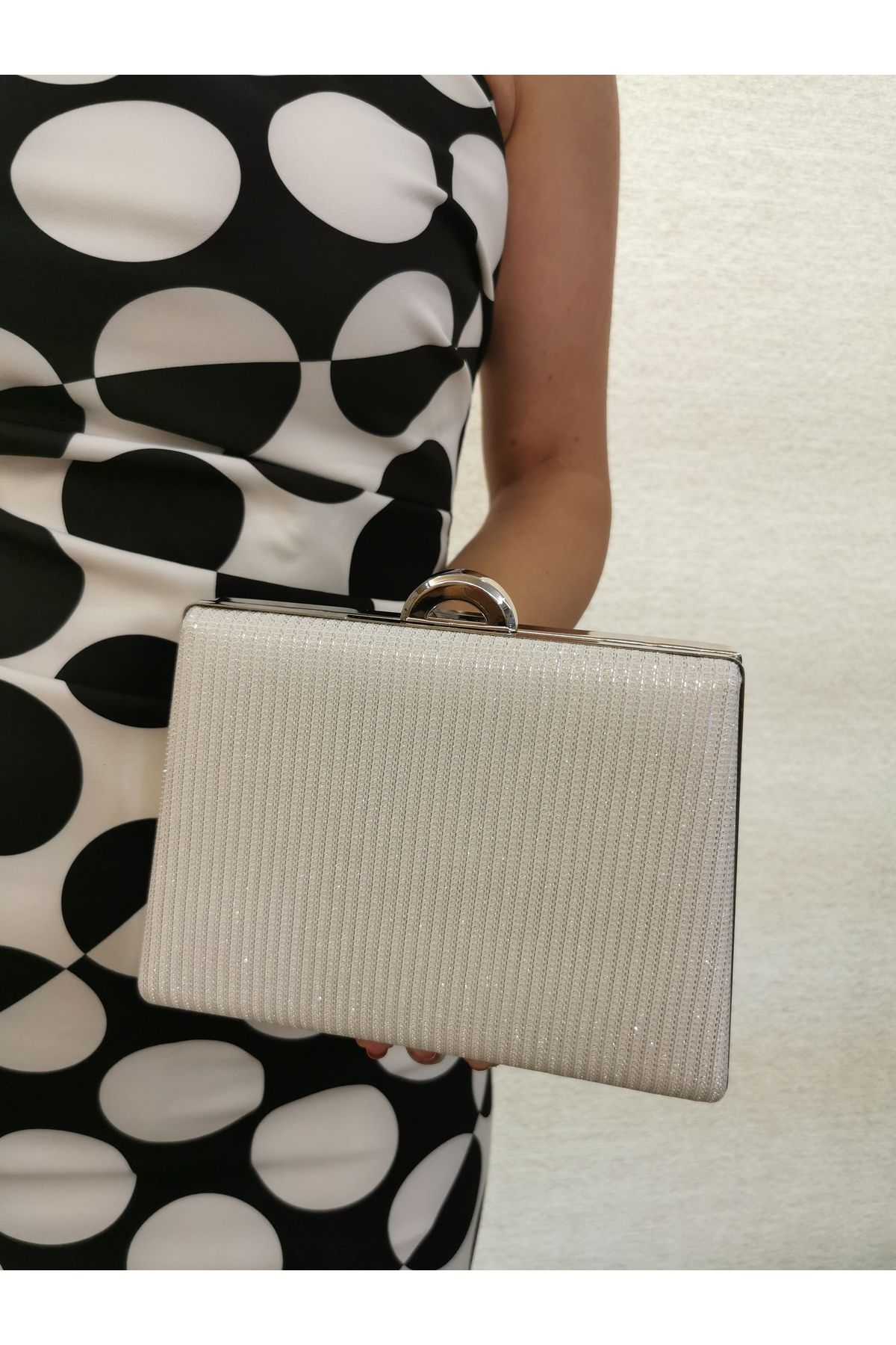 BEEGİ CONCEPT KADIN ÇUPRA ABİYE CLUTCH GECE ZİNCİRLİ DÜĞÜN ÇANTASI