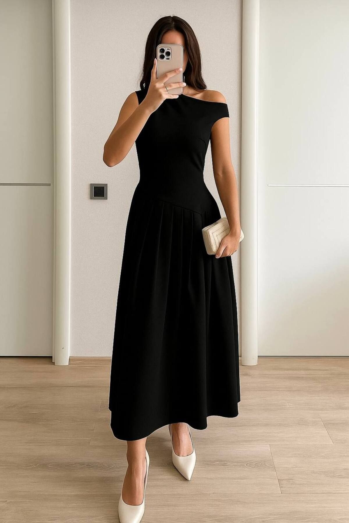Ahzem Collection Tasarım Kayık Yaka Pileli Midi Boy Elbise