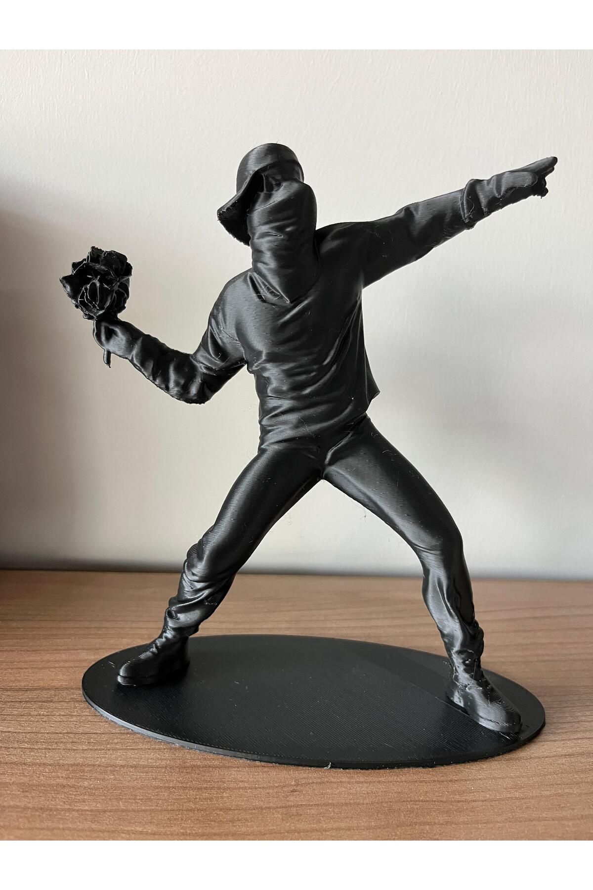 Root Made Banksy Çiçek Atan Adam Heykeli Dekoratif Obje Modern Ev Ofis Dekorasyon 20cm