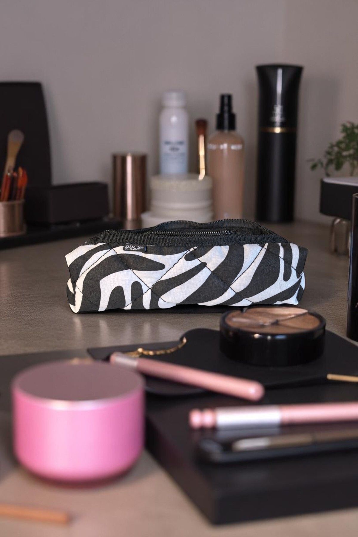 DUCS Zebra Desenli Mini Makyaj Çantası - MKY392