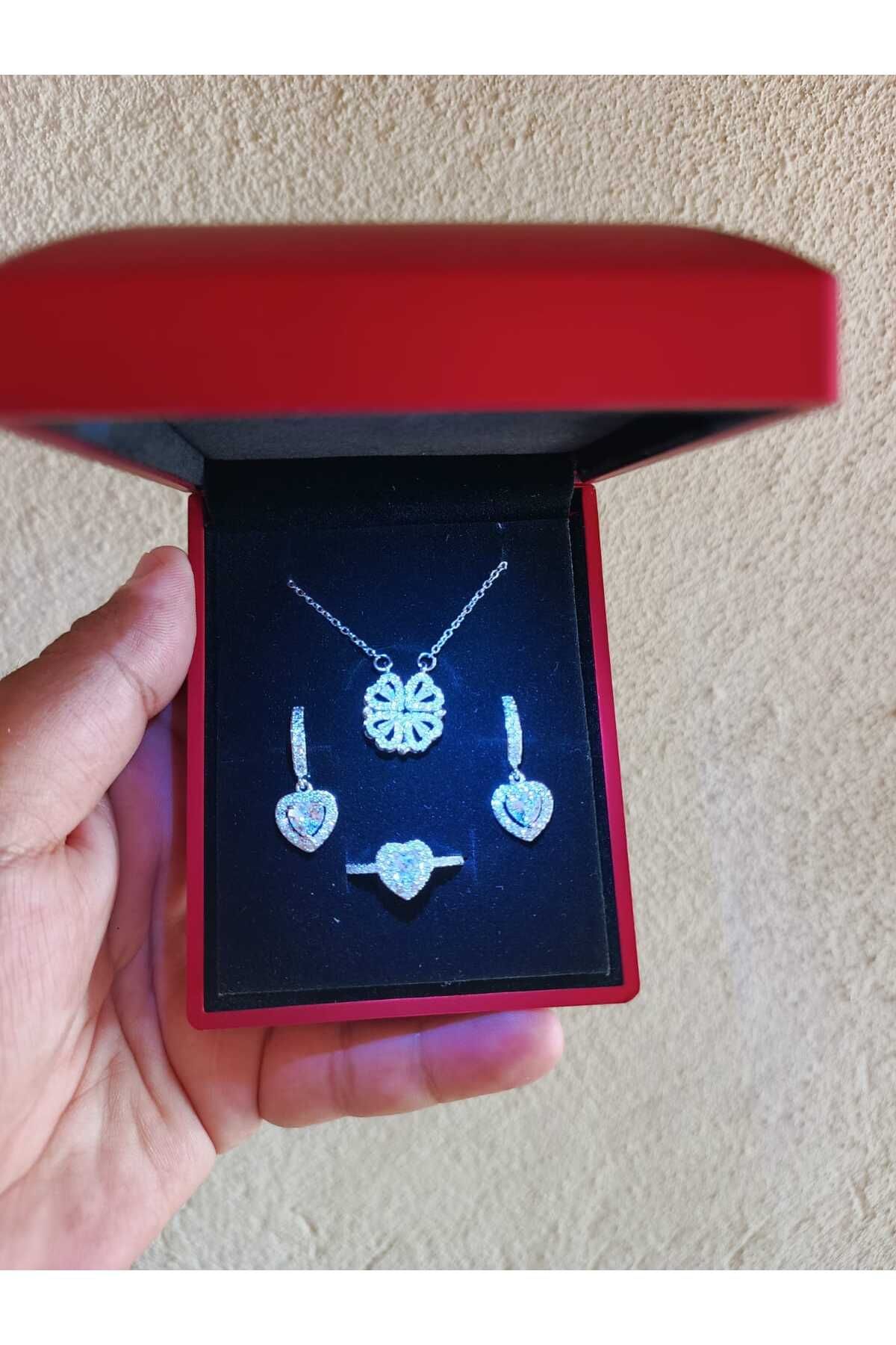 JUPİTER HOME ışıklı Kutuda Çelik Yonca Kolye Ve Yüzük Küpe Setti Arkadaşa Sevgiliye Dogum Günü Hediyesi