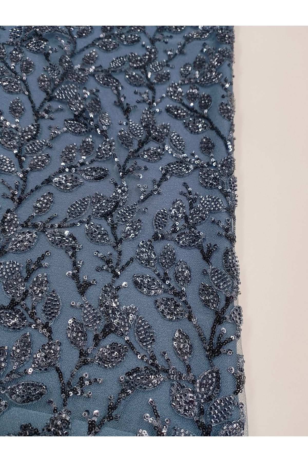 ünsal tekstil Yaprak Taşlı Abiyelik Kumaş