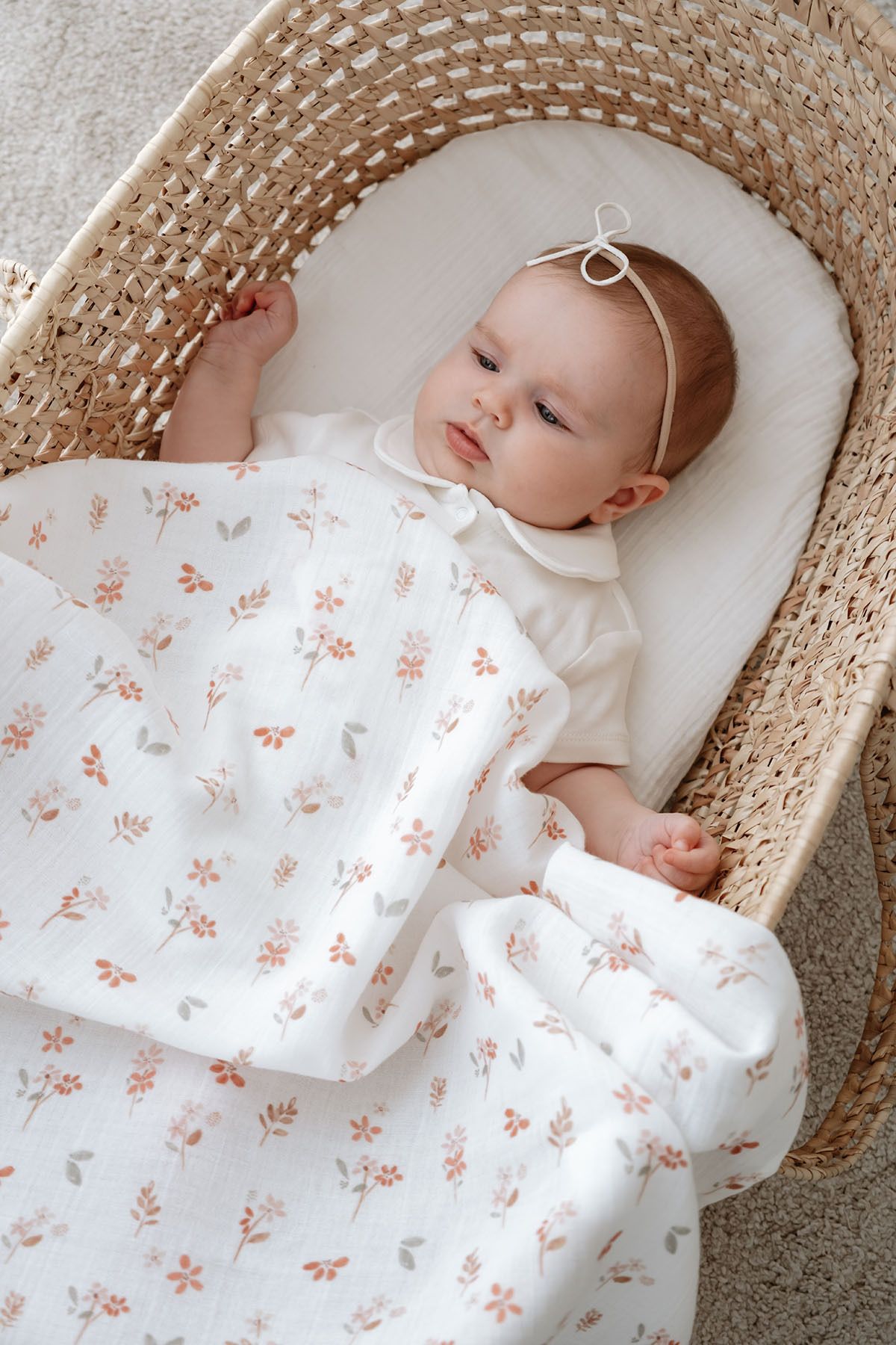 Tuğba Kuğu Müslin Örtü - Pureline Series - Soft Bloom