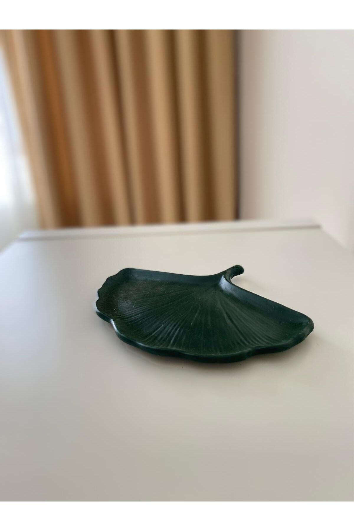 SGT HOME DEKORATİF YAPRAK DESENLİ TAKI TABAĞI