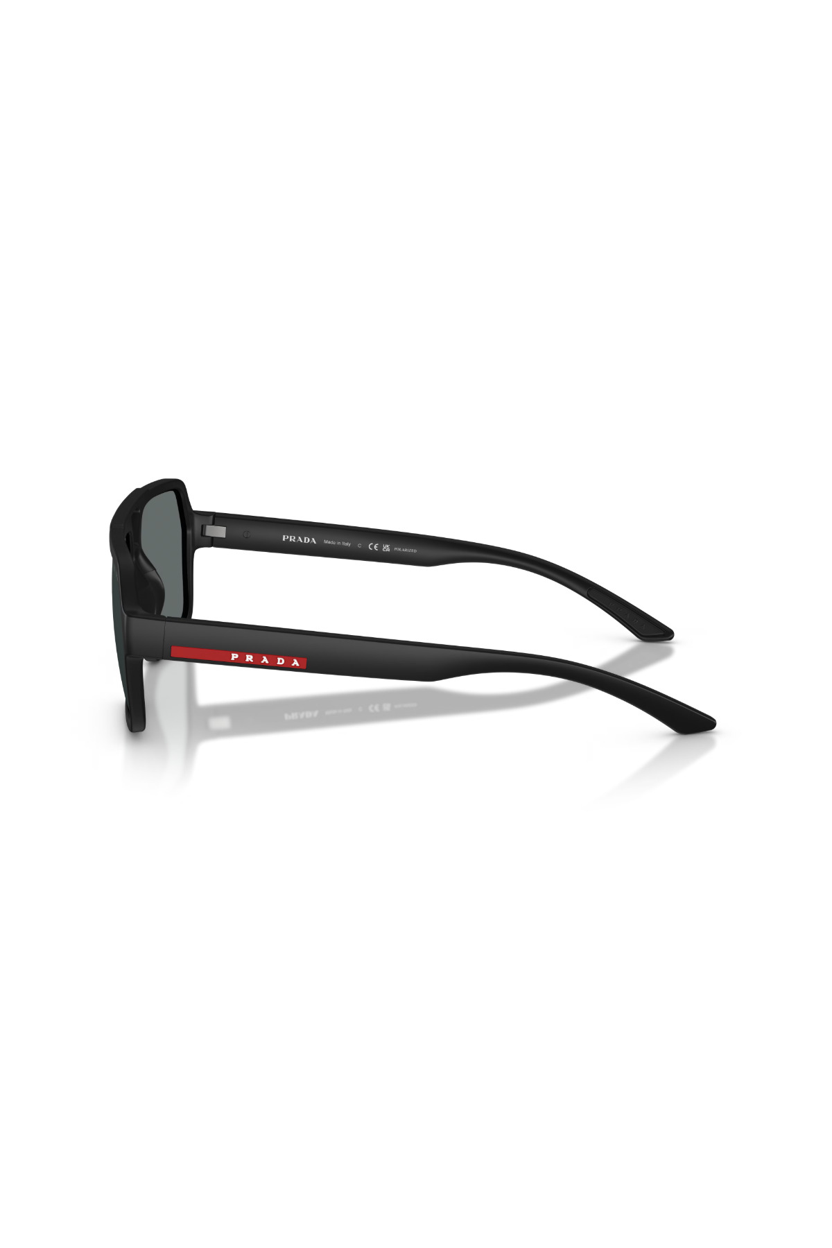 🕶️ Prada Sport ile Şıklığı Yakalayın! 2026