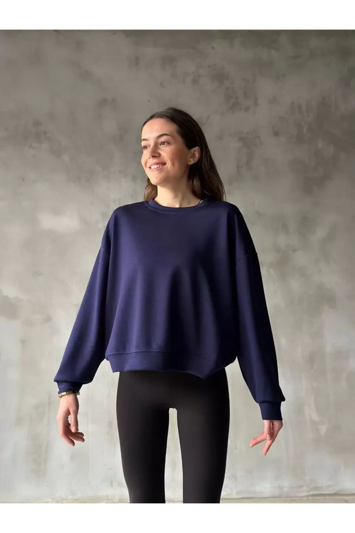 koflandy Osy Modal Yumuşak dokulu Kumaş Bisiklet Yaka Oversize Sweatshirt - Lacivert