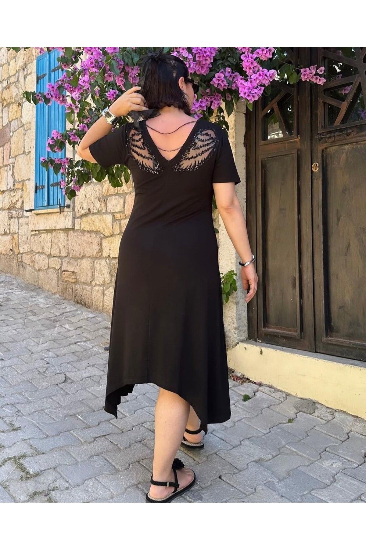 Vio Moda Büyük Beden Melek Kanat Tül Detaylı Asimetrik Elbise