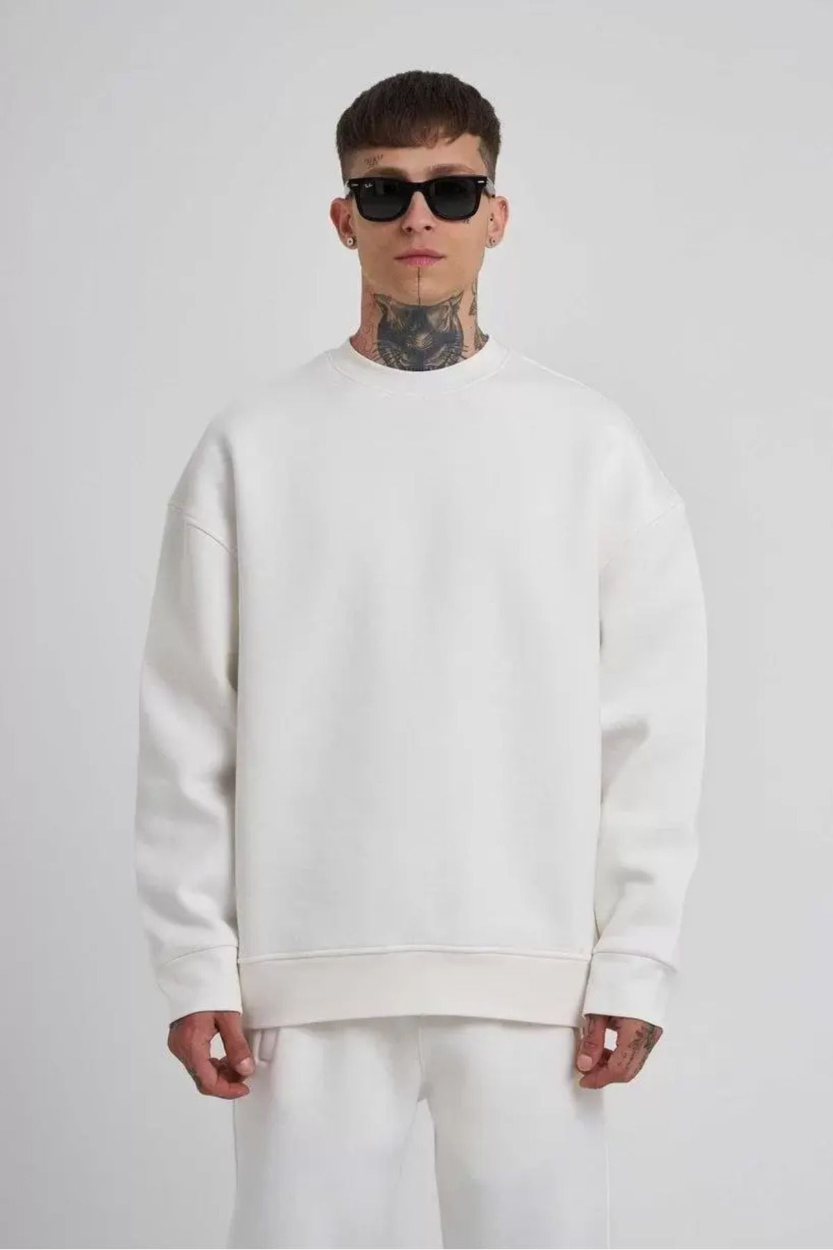 Byozze Unisex Biskilet Yaka Üç İplik SweatShirt - Beyaz