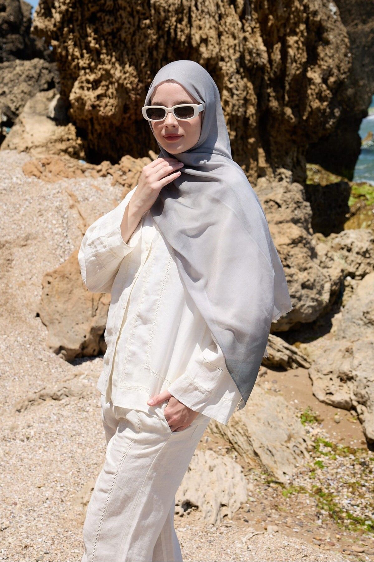 Modakaşmir-Gradient Pattern Moon Shawl 2