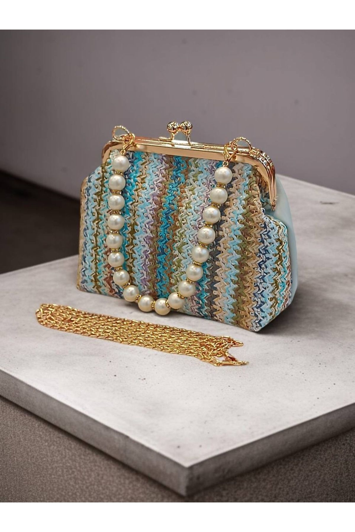 Babydoll Bag Kadın Hasır Görünümlü Boncuk Saplı El ve Omuz Çanta