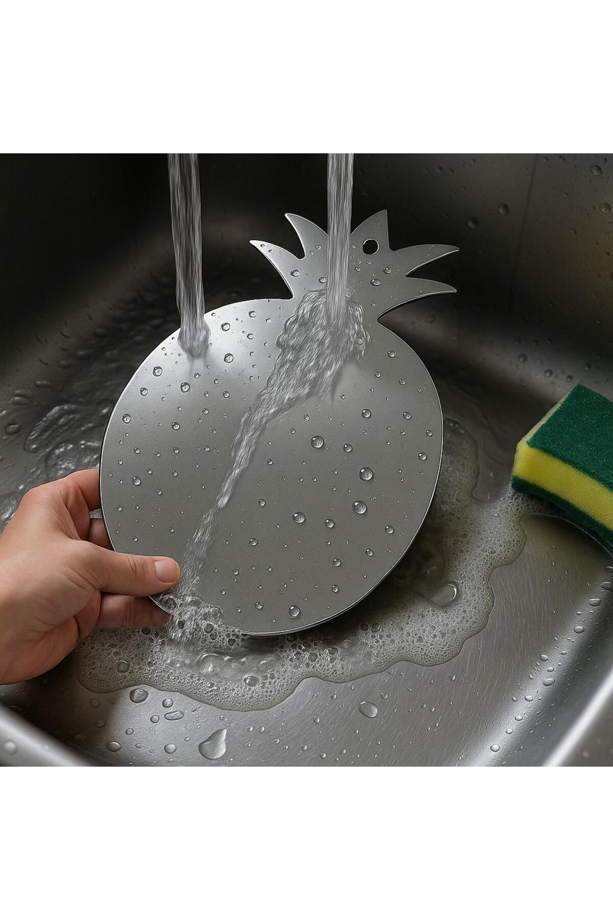 steeliv Ananas Şekilli Paslanmaz Çelik Kesme ve Sunum Tahtası | Modern Tasarım, Hijyenik Kullanım