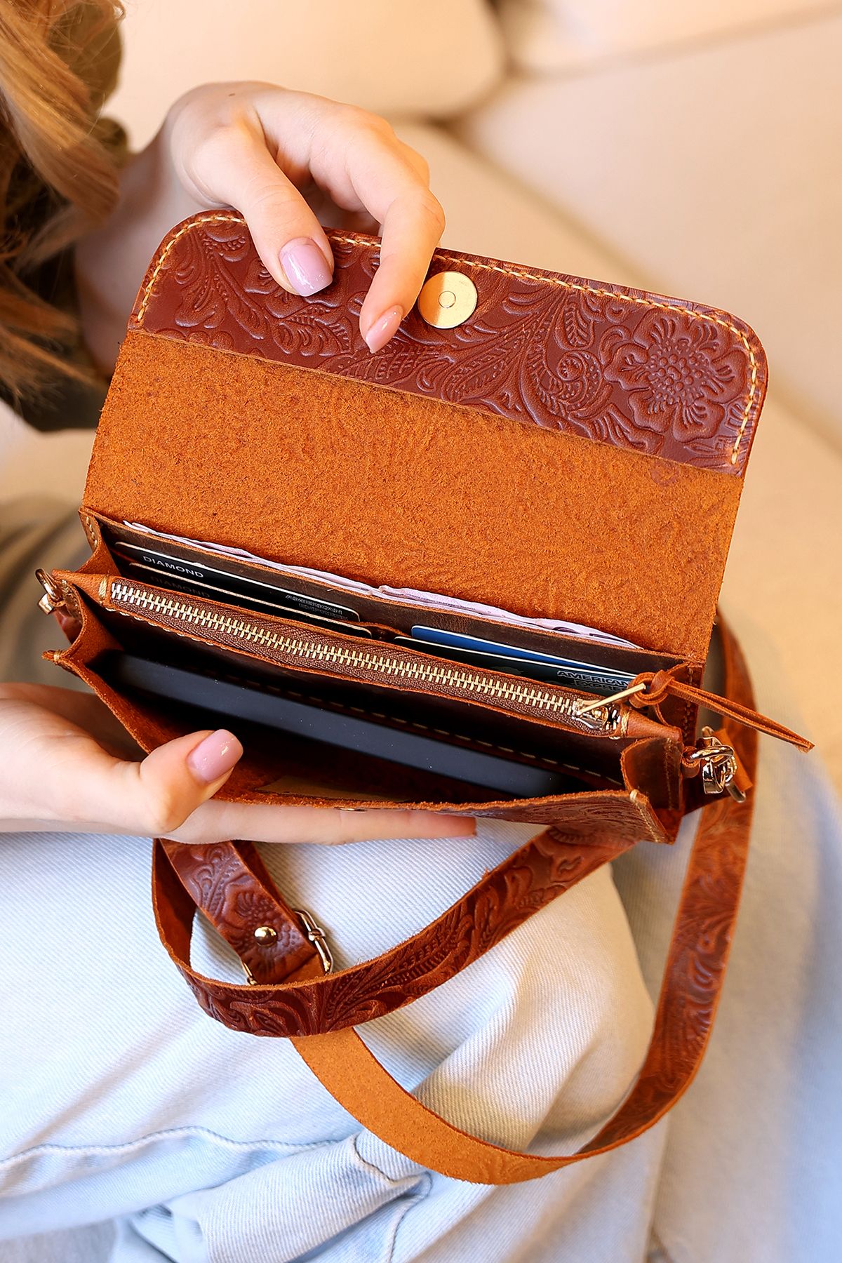 Wild West Crafted MSTNG Plus Desen Porföy Çanta