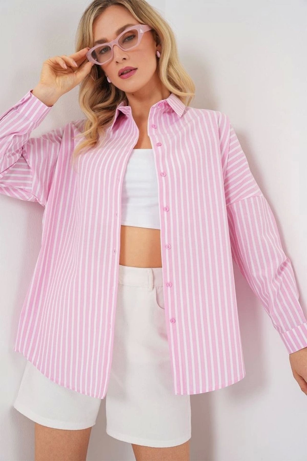 Butik Çizgili Oversize Gömlek 20332 - Pudra
