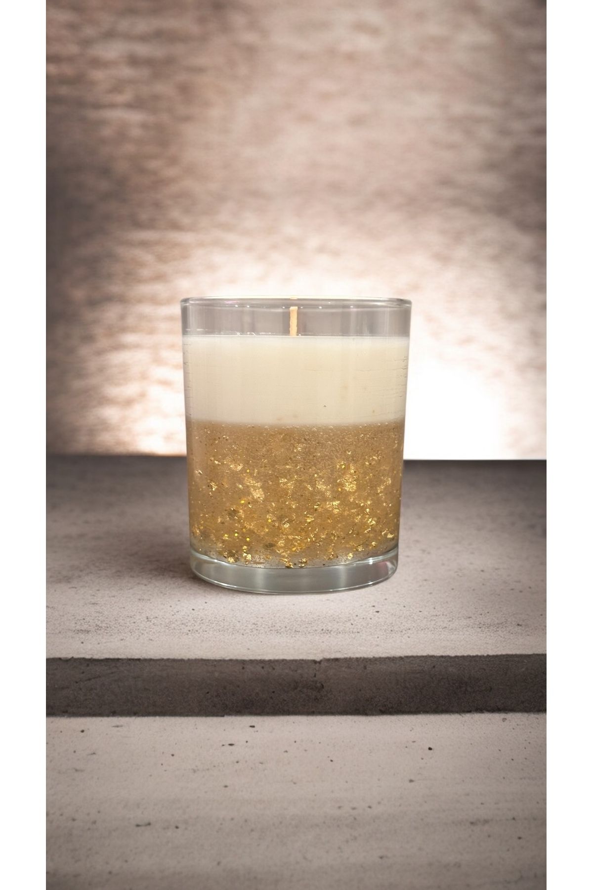 magnocandles Cam bardakta dekoratif gold varaklı jel ve soya mum
