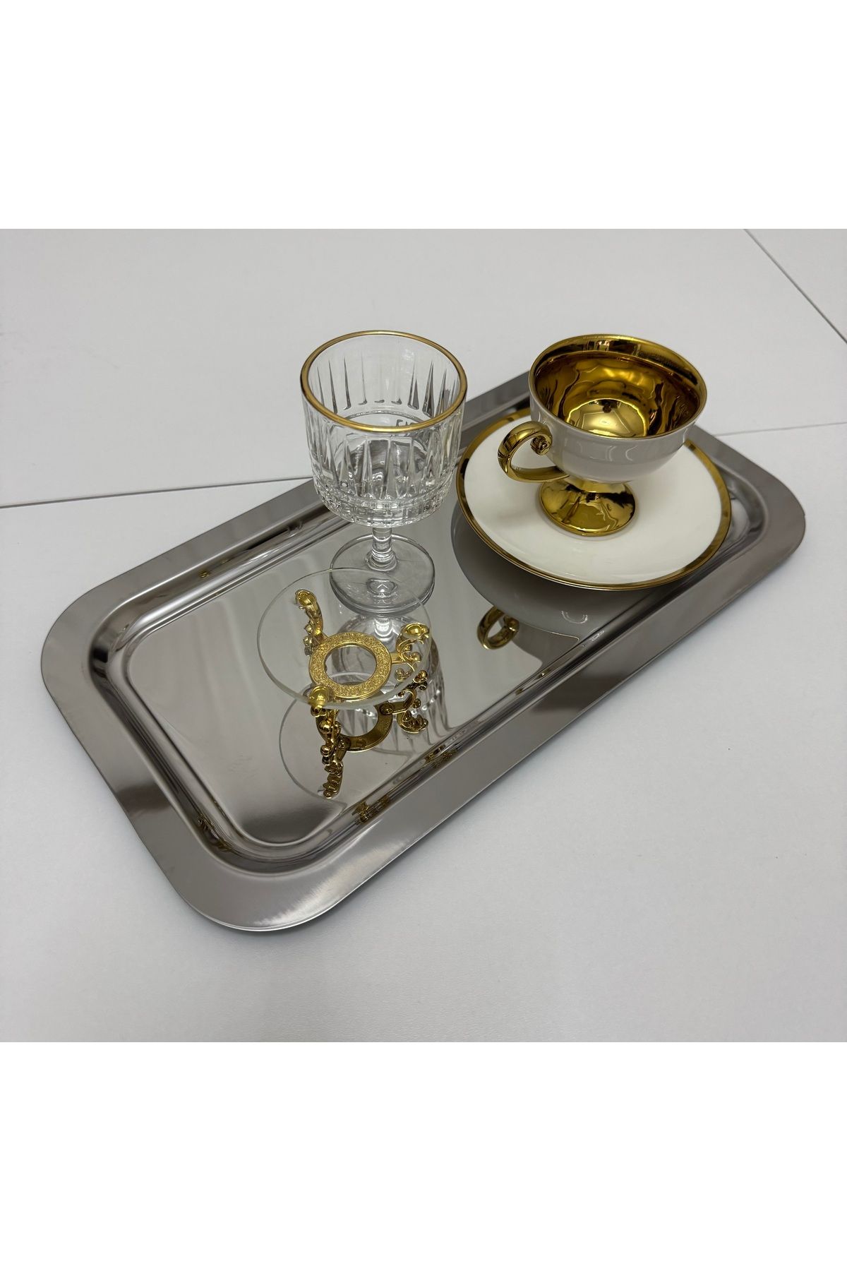 SEVA ÇELİK 1 ADET ÇELİK BÜYÜK DİKDÖRTGEN MODEL SERVİS VE SUNUM TEPSİSİ 18*33 CM