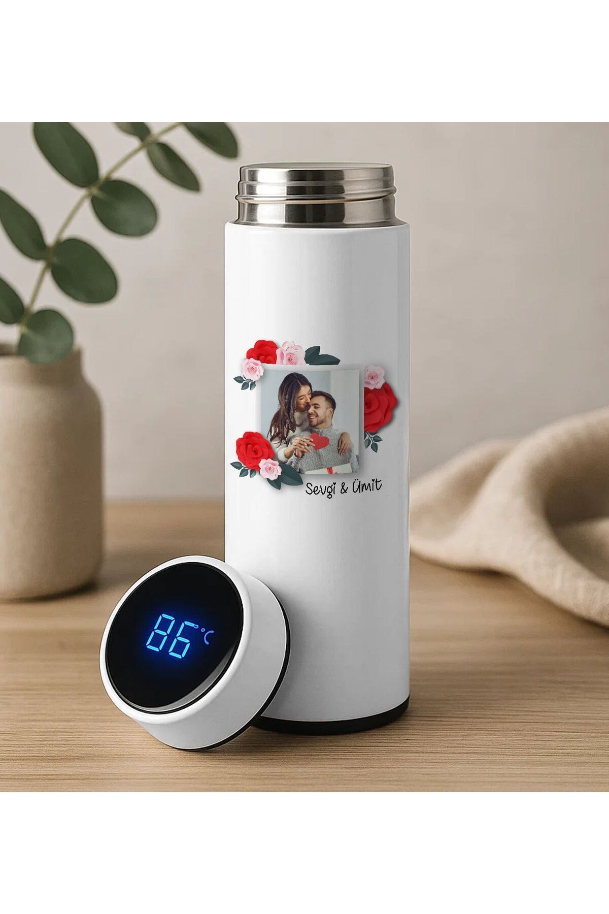 Bk Gift Fotoğraflı Filtreli Dijital Göstergeli Beyaz Çelik Termos-1, Arkadaşa Hediye, Sevgiliye Hedi