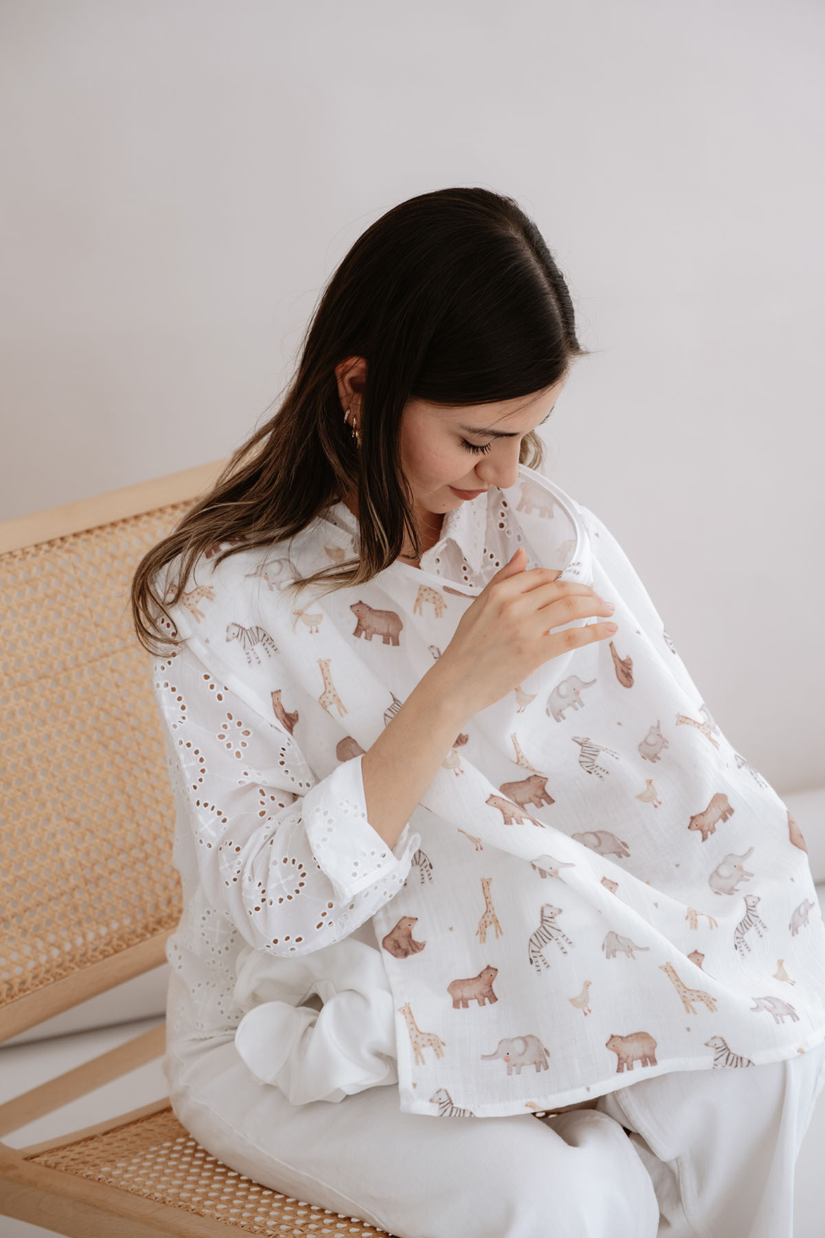 Tuğba Kuğu Müslin Emzirme Örtüsü - Pureline Series - Cute Animals fotoğrafı 5 (önizleme)