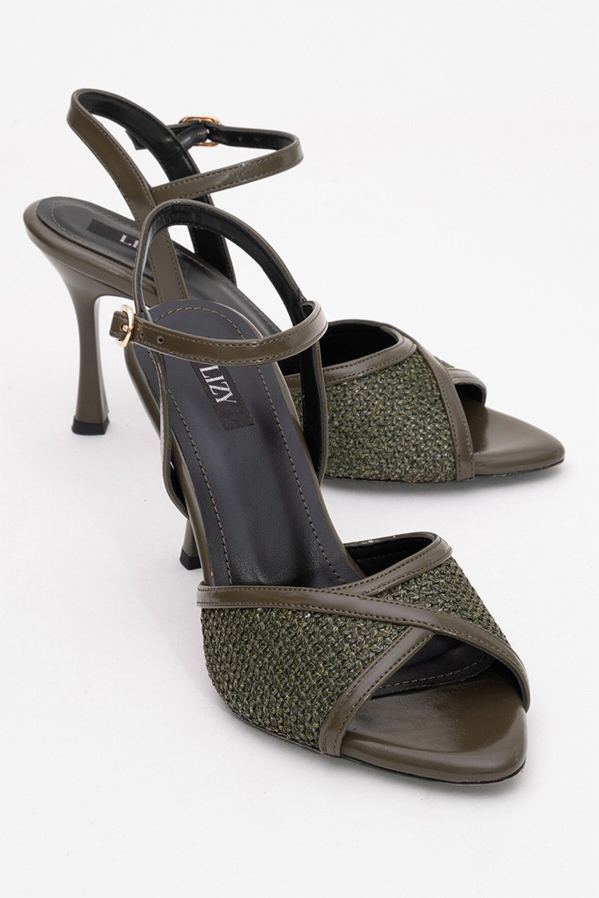 Lizy Shoes Hasır Detaylı Topuklu Sandalet