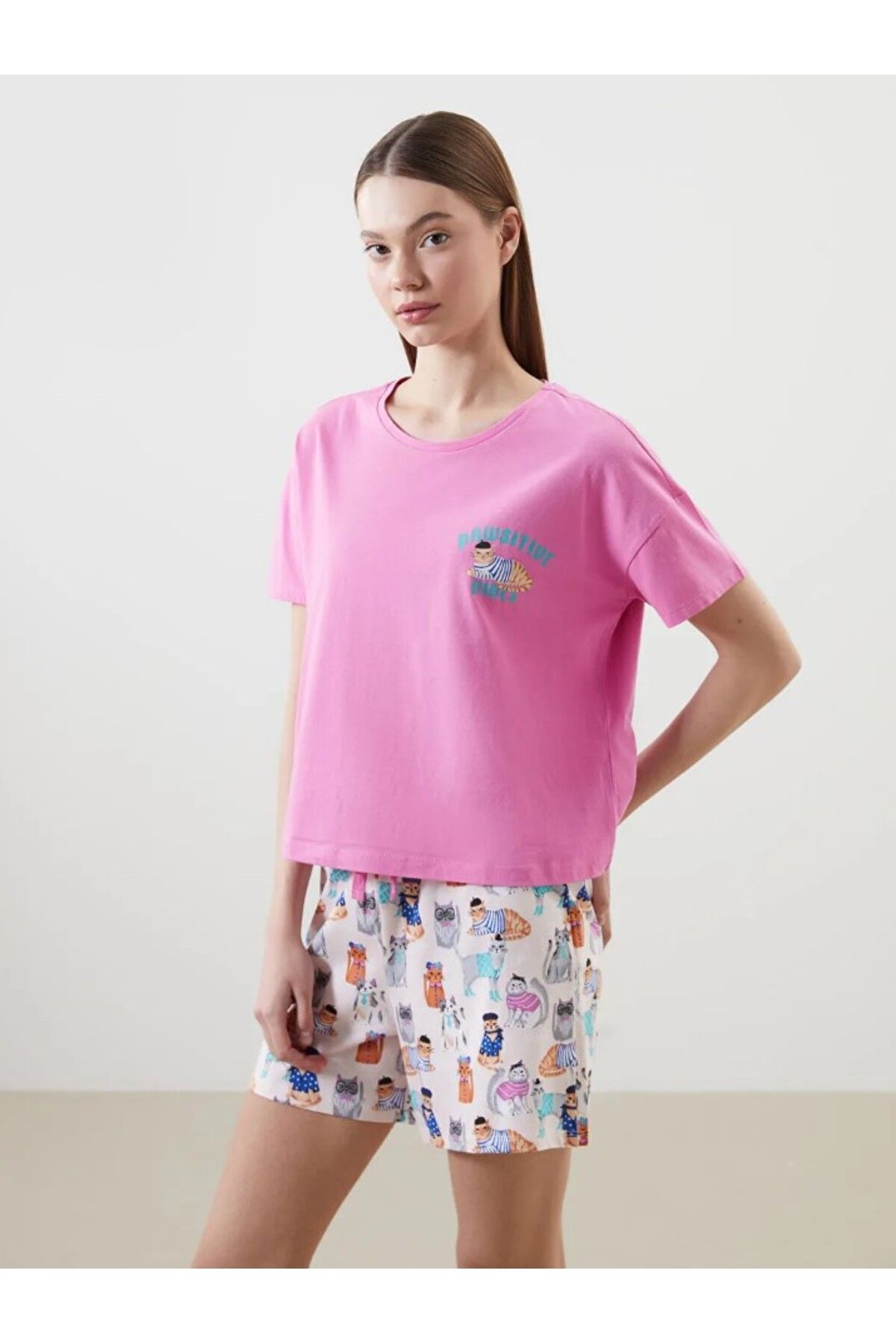LC Waikiki LCW DREAM Kadın Şortlu Pijama Takımı Pembe Bisiklet Yaka Baskılı