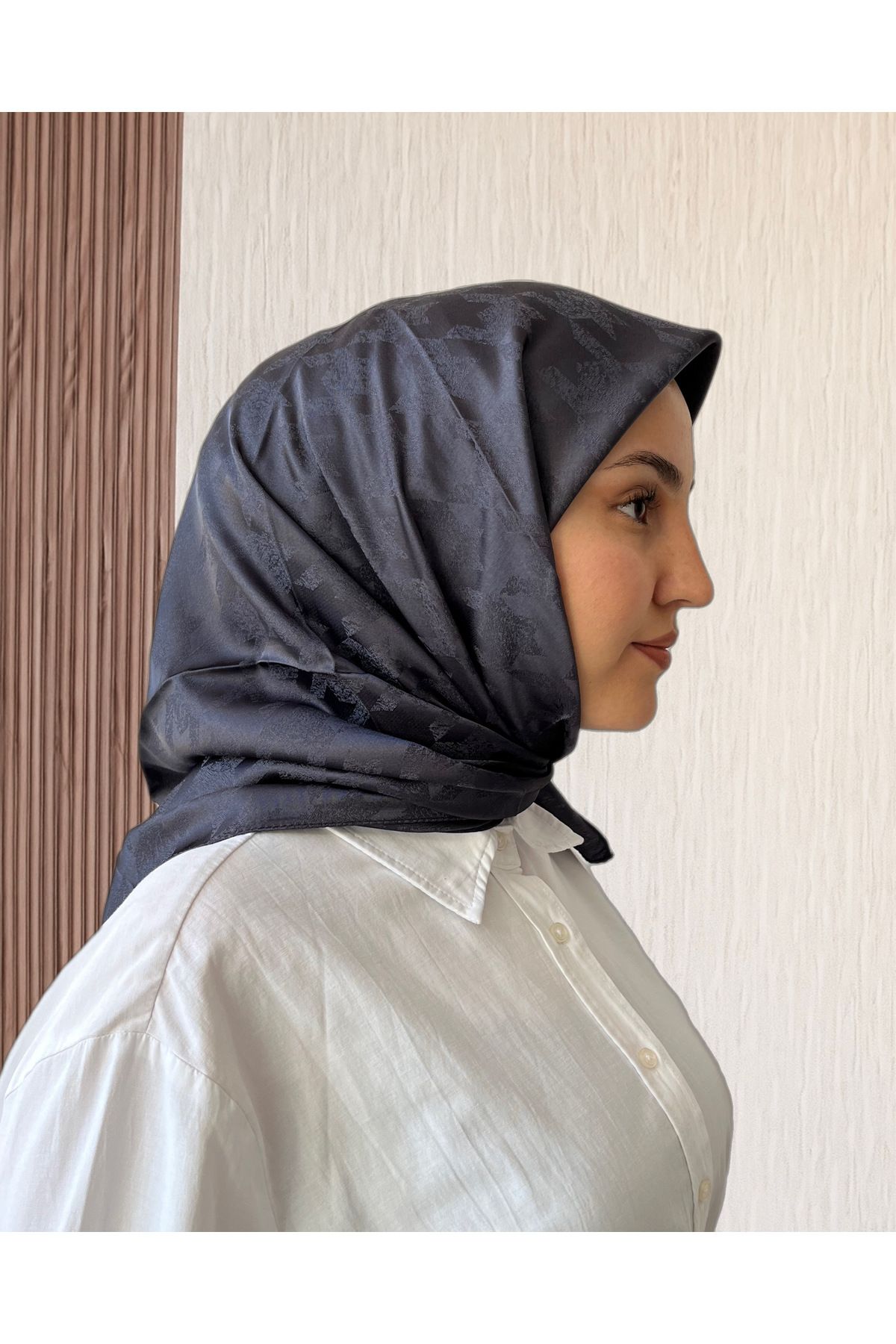 SarQa Scarft Kazayağı Desen Jakar Eşarp