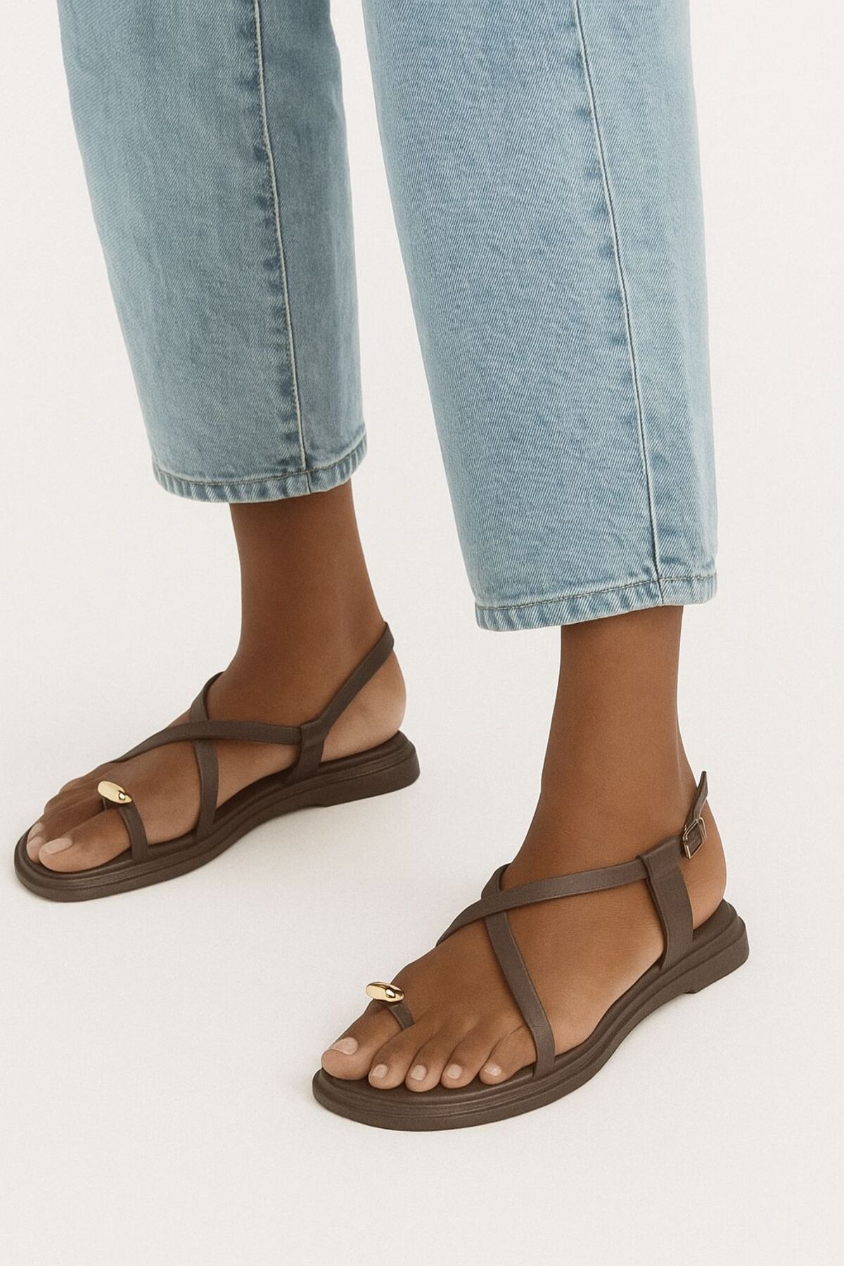 diya shoes Luce Kadın Rahat Taban Gold Tokalı Parmak Arası Sandalet
