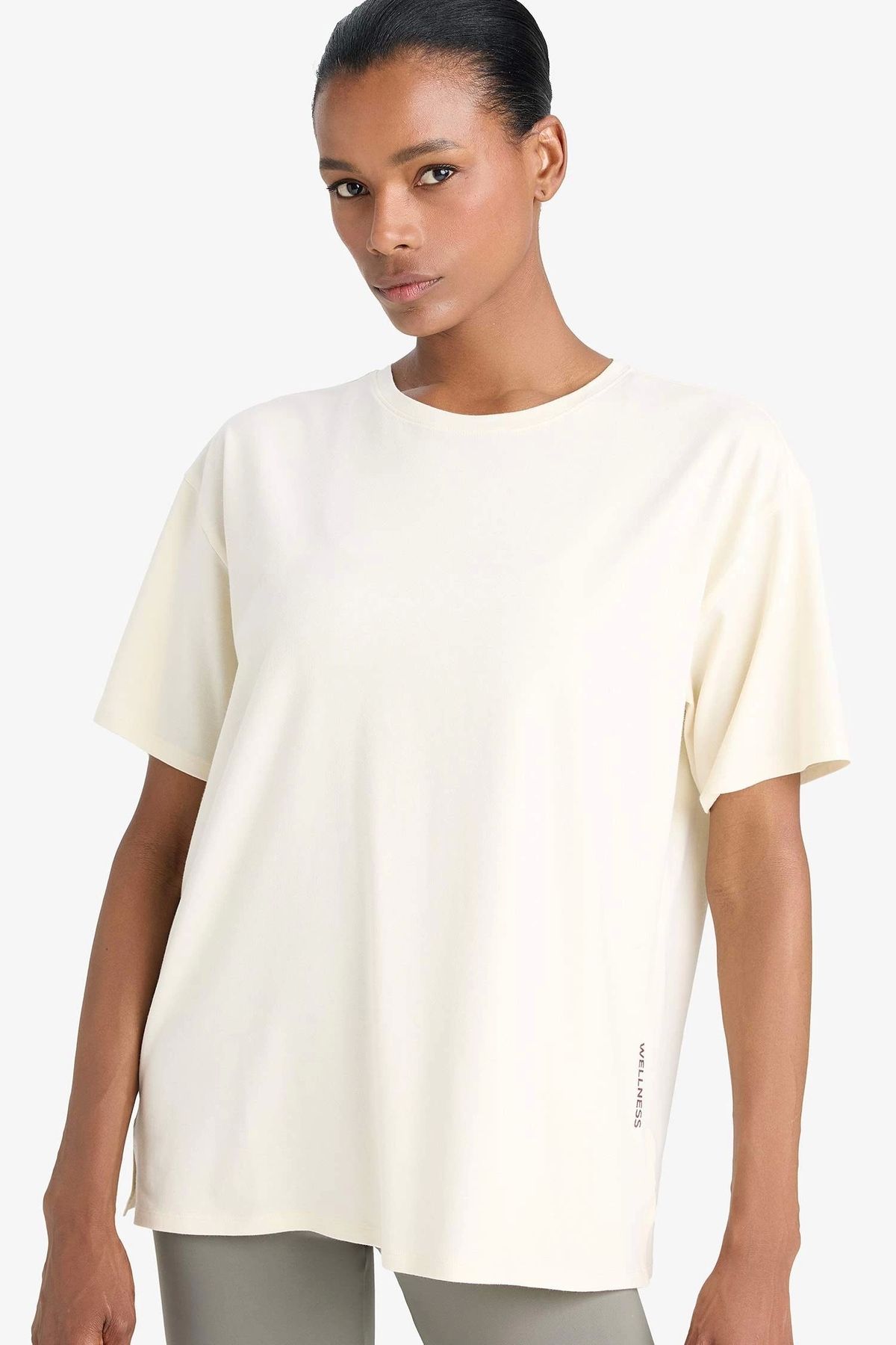 DeFacto E3494 Bej DeFactoFit Comfort Fit Bisiklet Yaka Sporcu Kısa Kollu Tişört