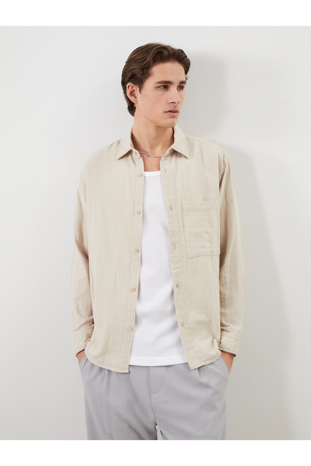 LC Waikiki Regular Fit Uzun Kollu Müslin Erkek Gömlek