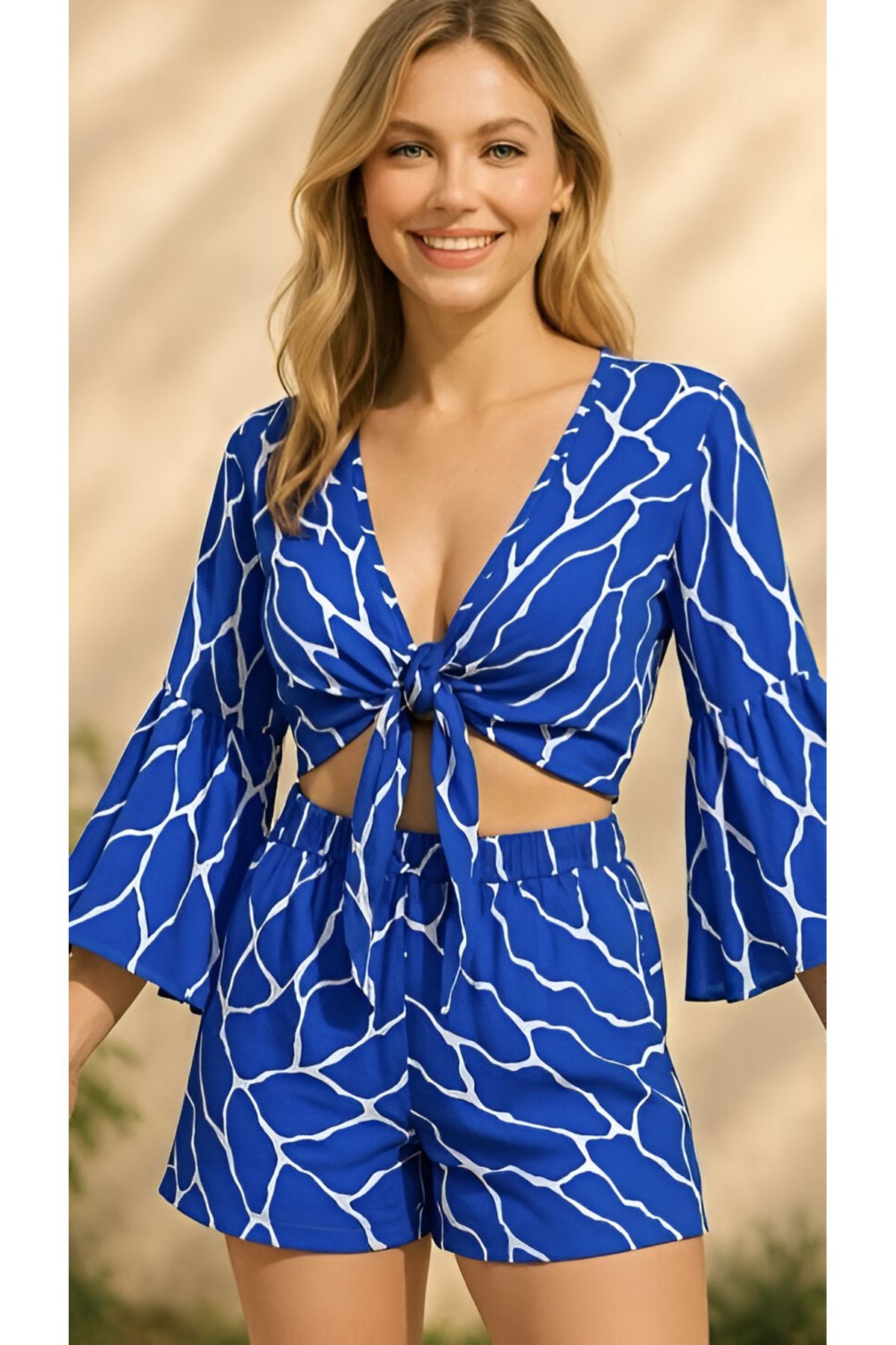 VOGUEMET Kadın Desenli Viskon Şortlu Crop Takım | Yazlık Renkli 2’li Set | Rahat Kalıp