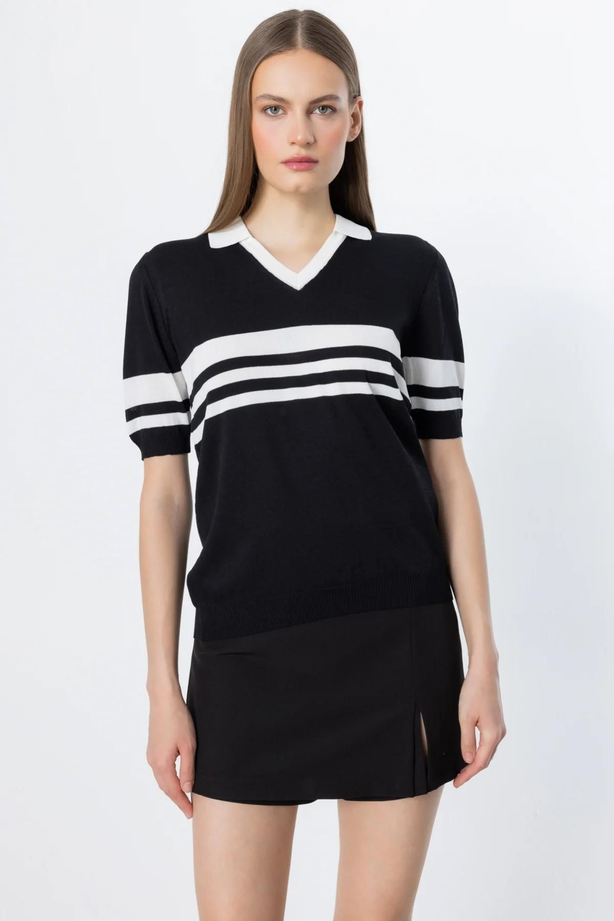 Onteks 53300 ONTEKS ÇİZGİ DETAYLI POLO YAKA KISA KOL BLUZ