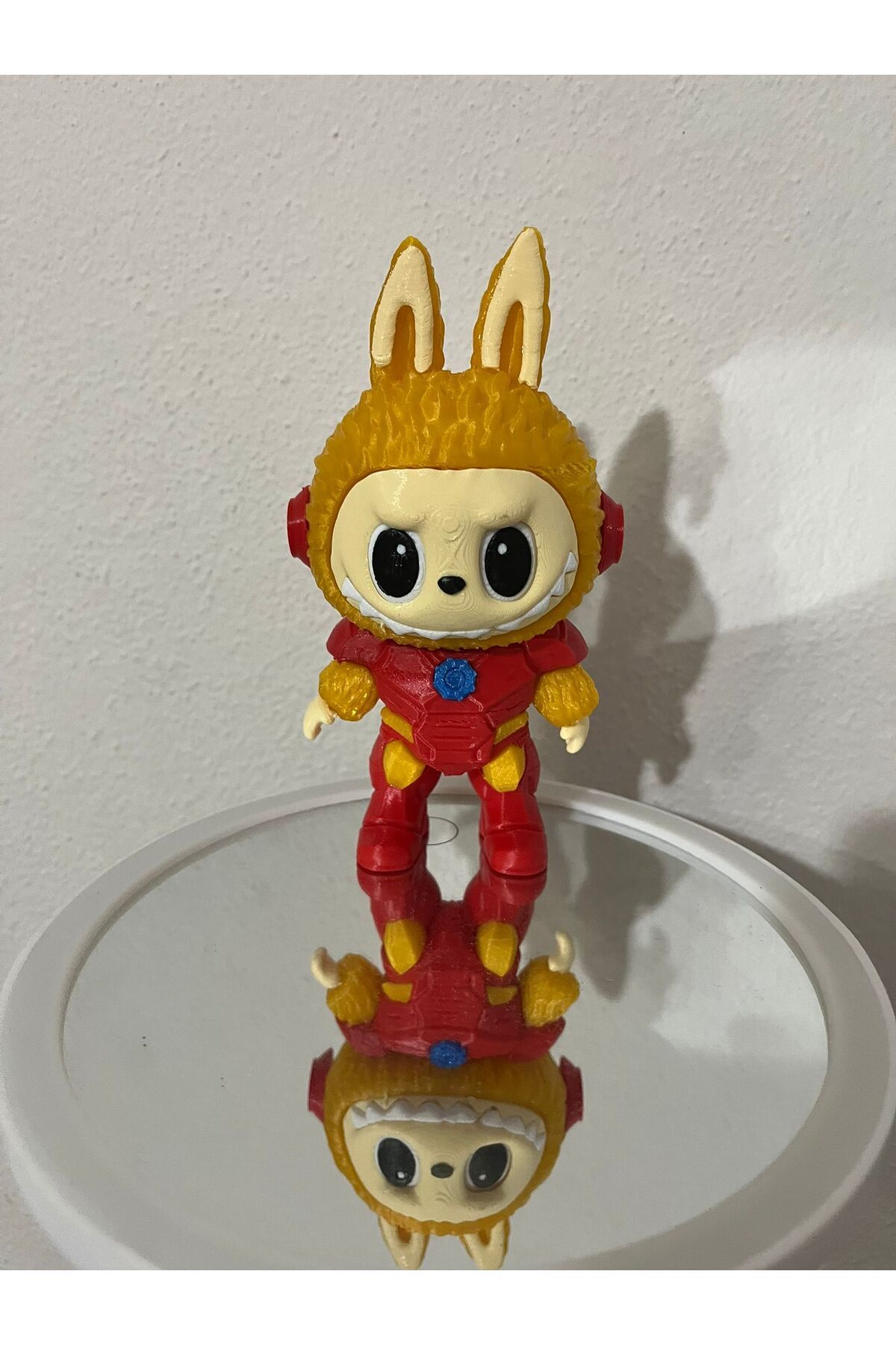 do toys LABUBU İRONMAN