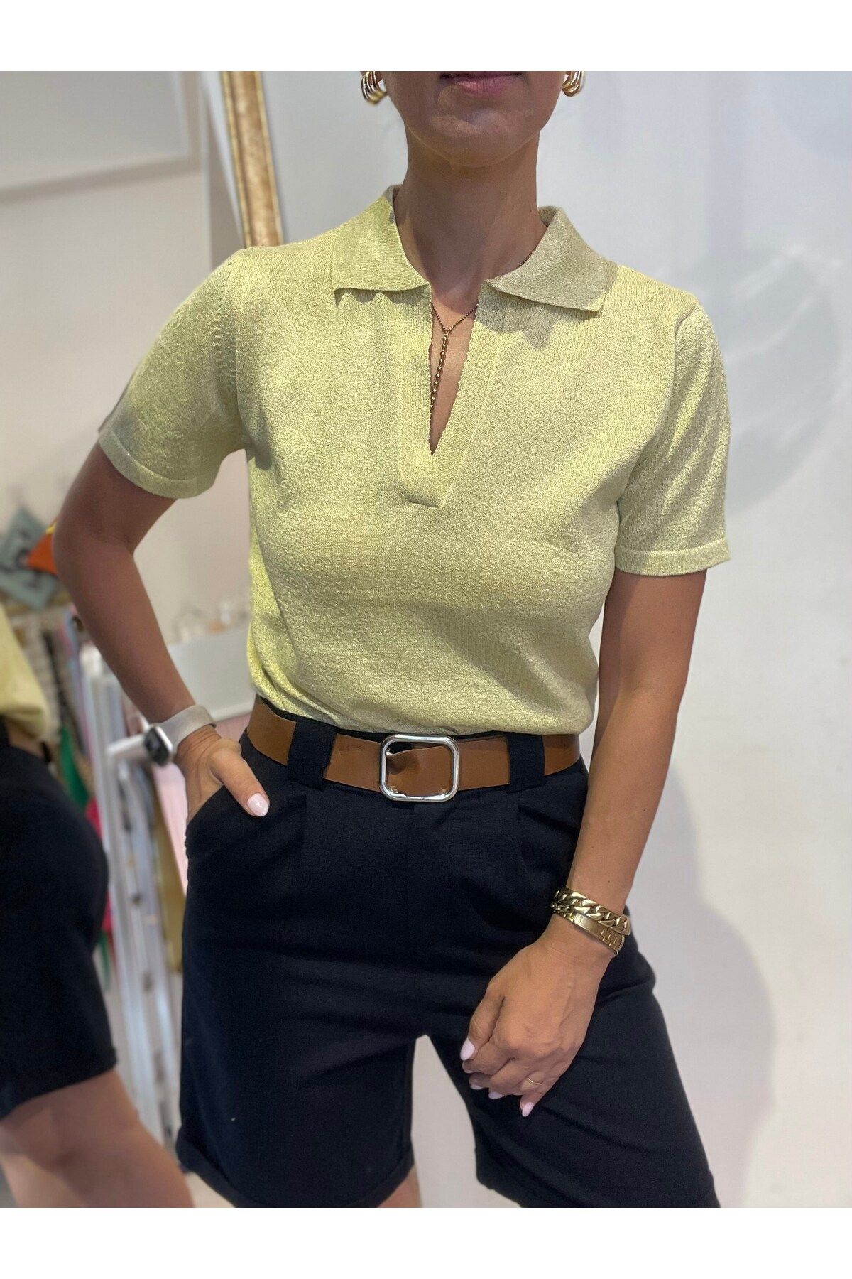 Butik Kadın, Gömlek Yaka, Kısa Kollu, Kendinden Simli, Sarı Merserize, Triko Bluz