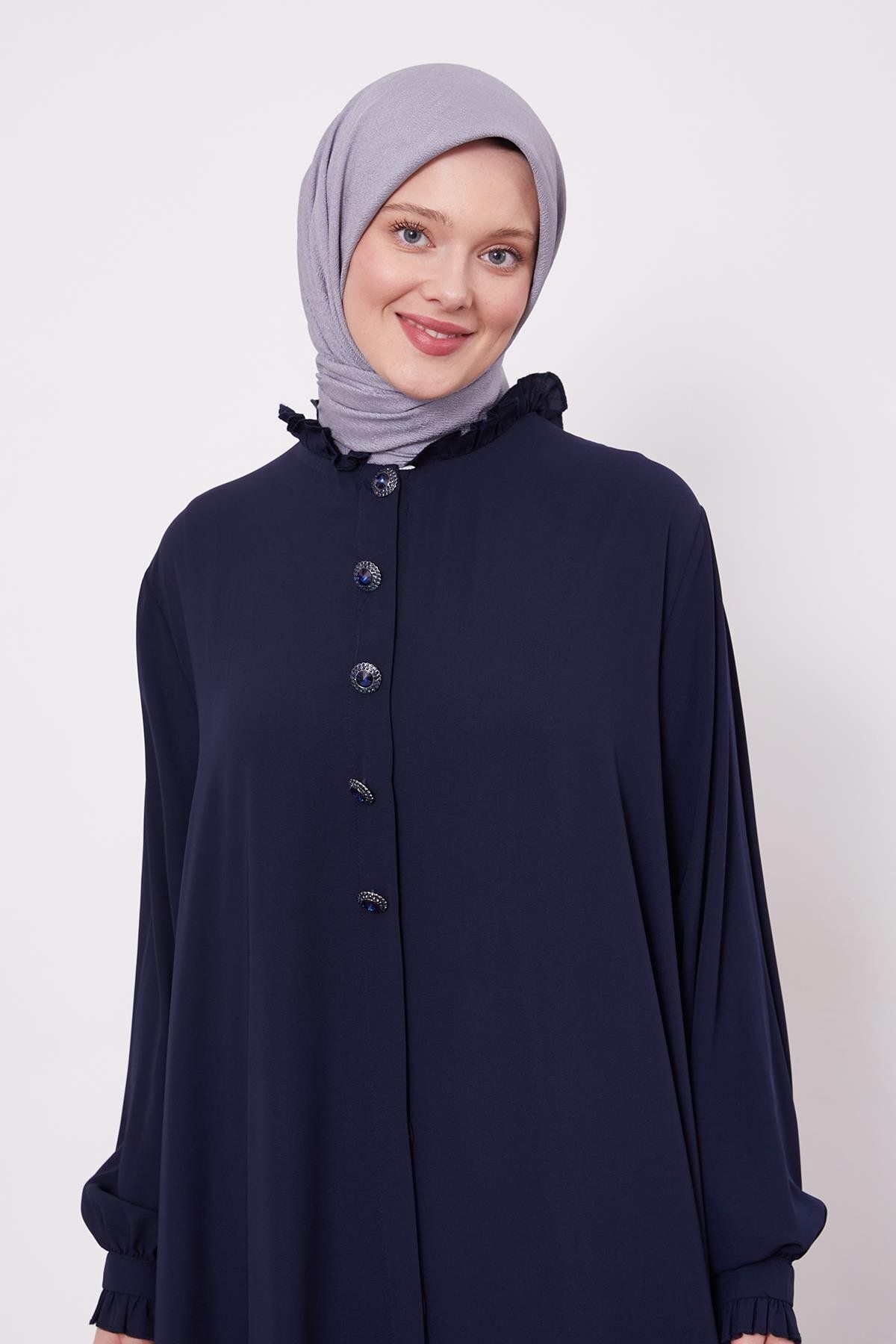 Levidor-Medine Silk Ferace with Buttoned Flared Collar and Ruffle Detail on the Front 3