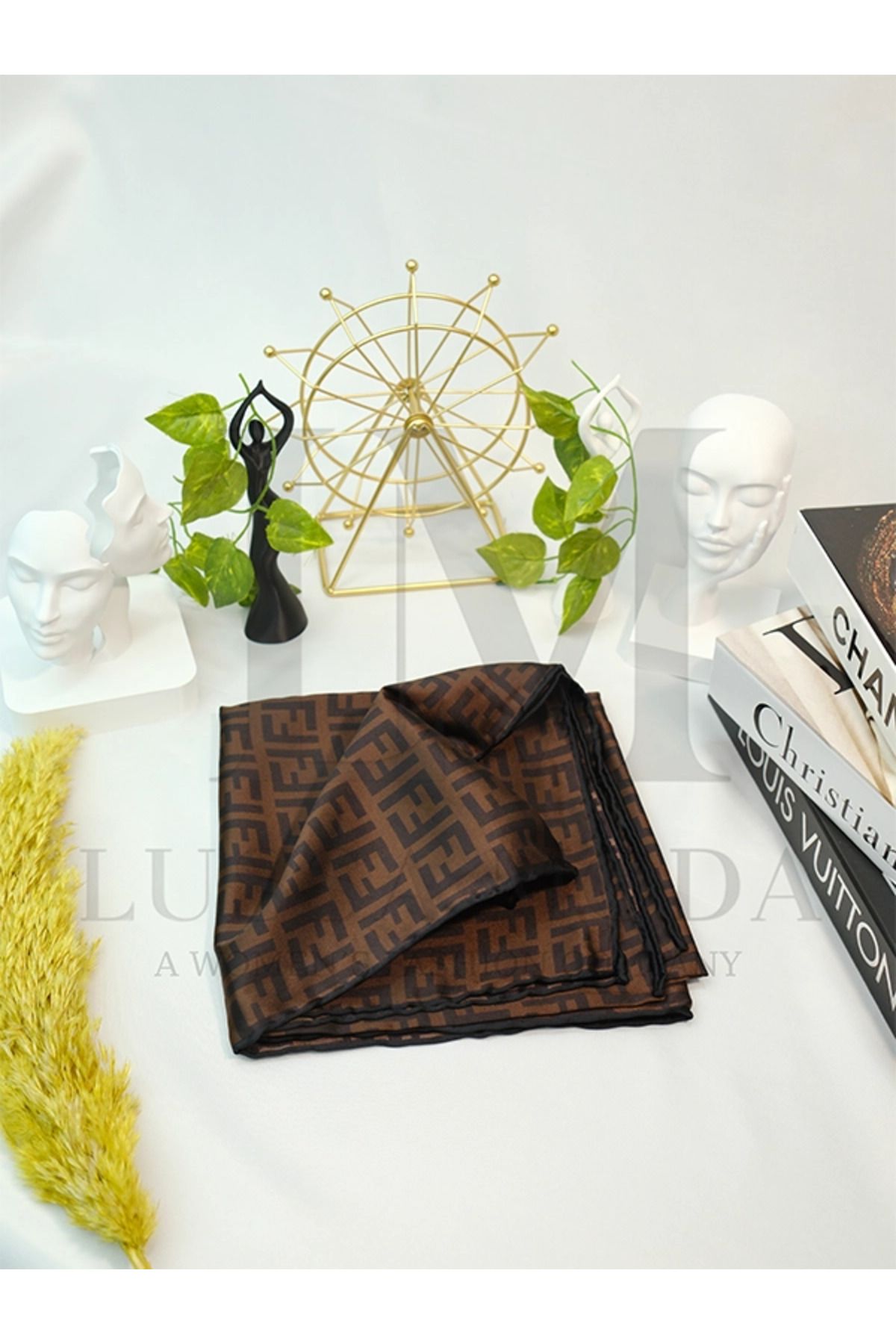 LUSSAMODA F DESENLİ İTHAL EŞARP