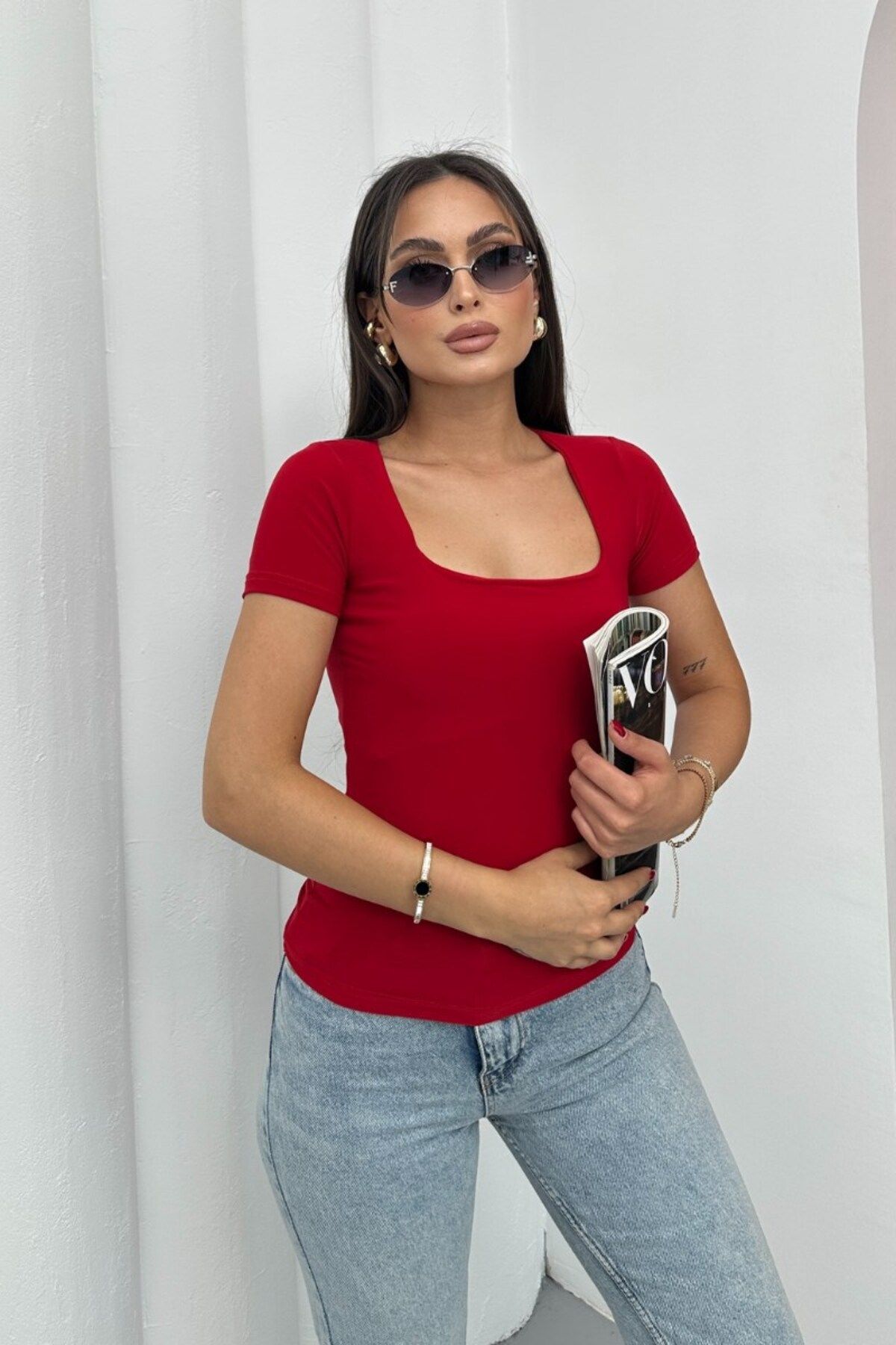 spirituel Kadın Kısa Kollu T-Shirt Kare Yaka Çift Kat Sandy Kumaş Crop T-Shirt