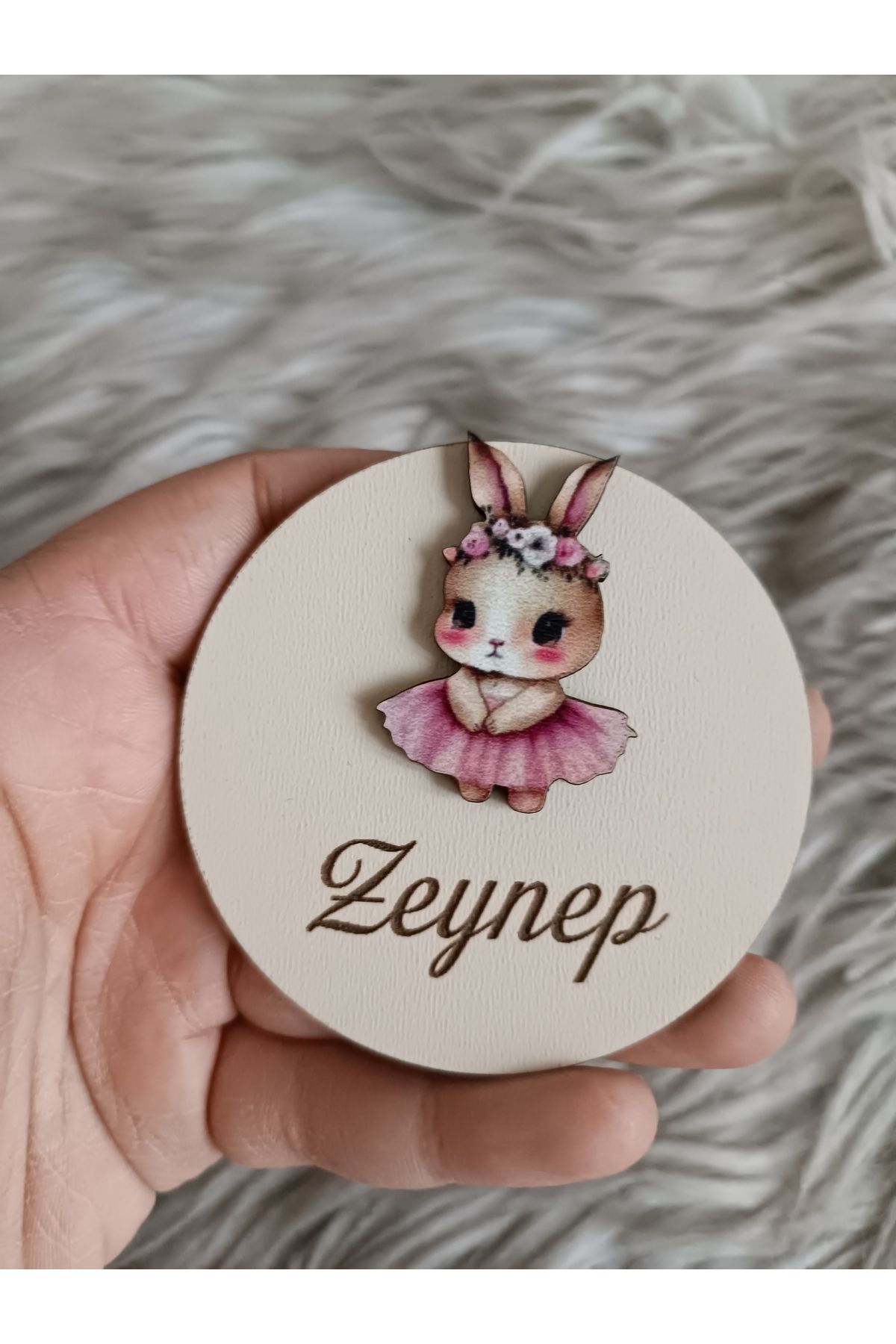 Doğrukan Hediyelik Pembe etekli tavşan yenidoğan doğum günü ahşap taban hediyelik magnet(10 adet)