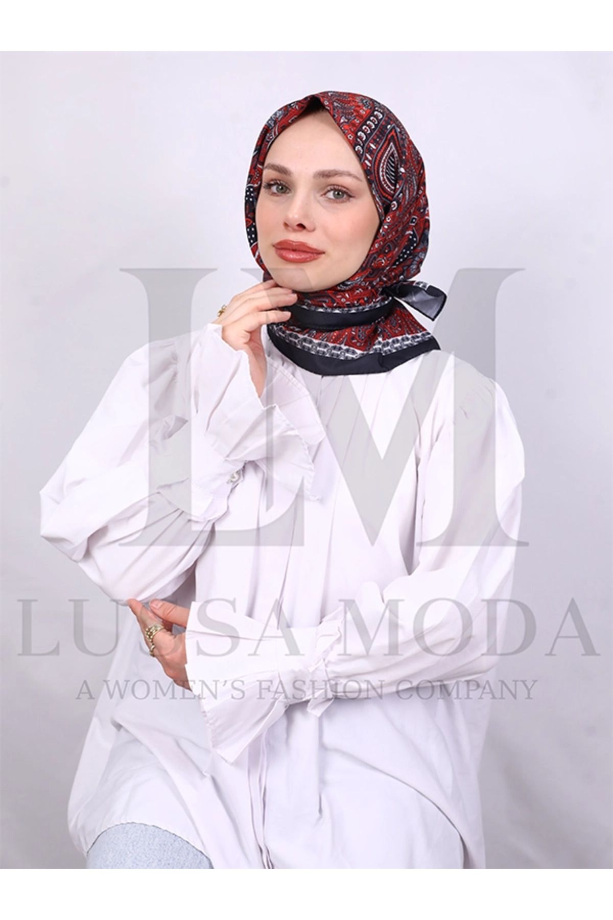 LUSSAMODA SOFT PAMUKLU DESENLİ EŞARP