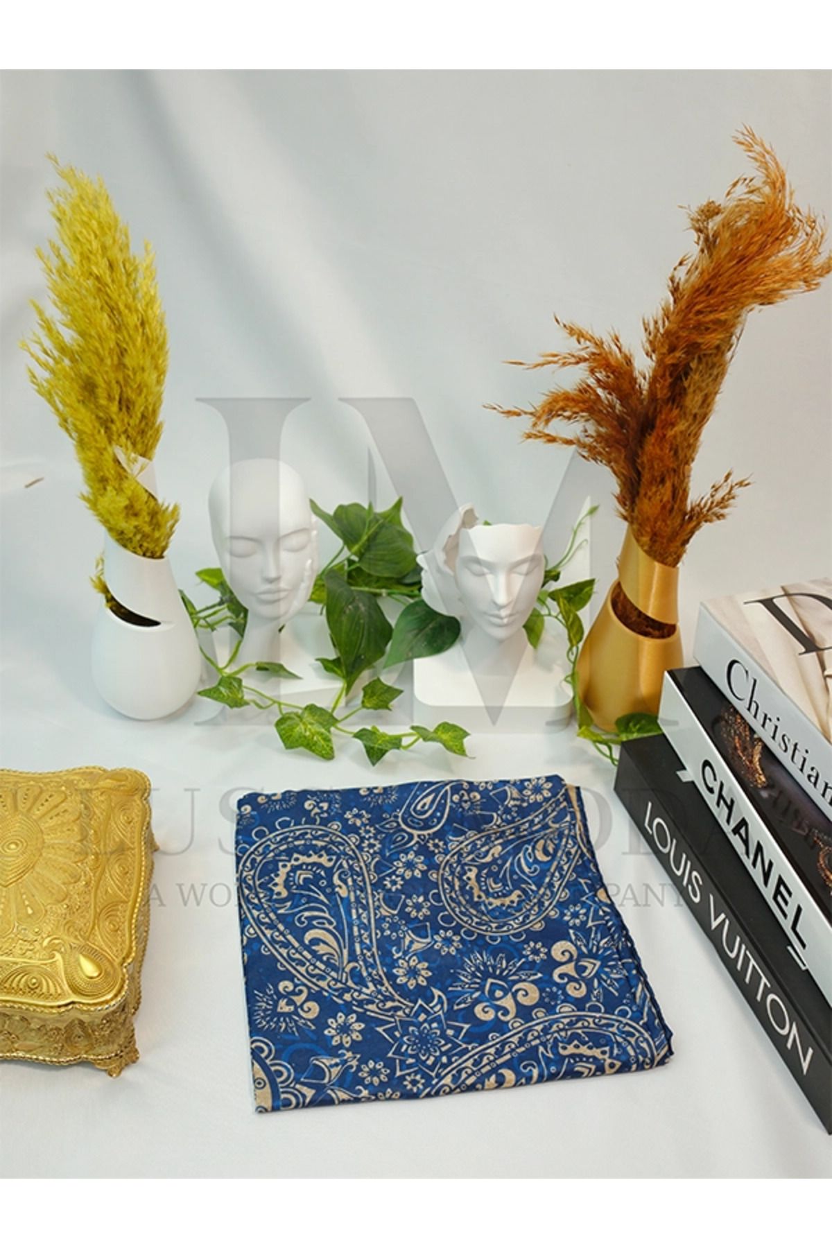 LUSSAMODA SOFT PAMUKLU DESENLİ EL DİKİŞ EŞARP