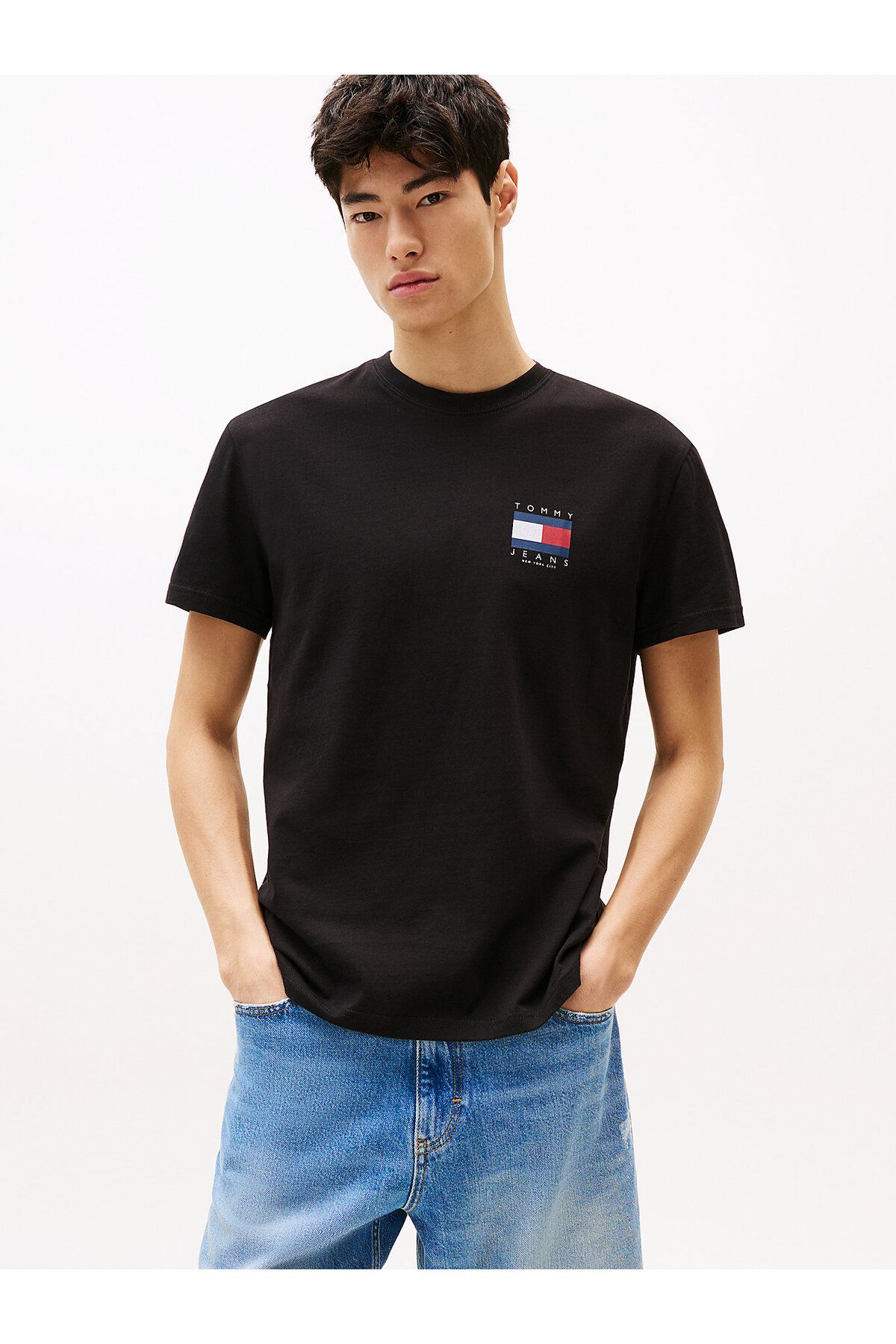 Tommy Hilfiger Back Flag Logo T-Shirt