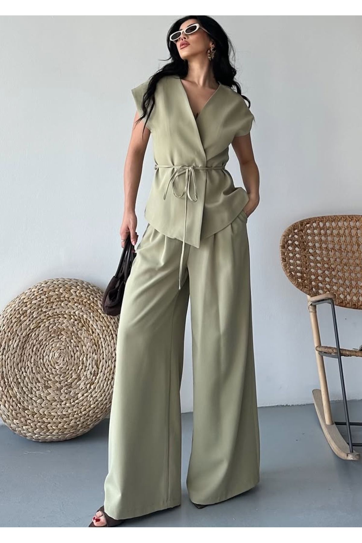 pembekurdelem Kadın Oversize Bağlamalı Yelek Pantolon Takım Haki