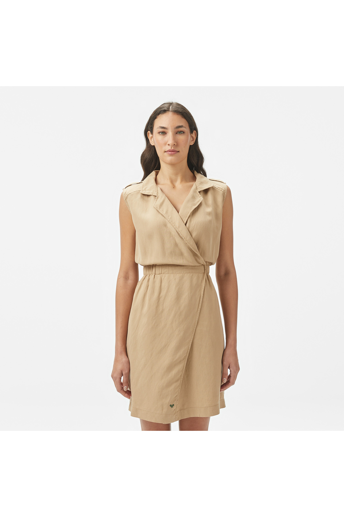 Kadın Classic Fit Kolsuz Bej Elbise