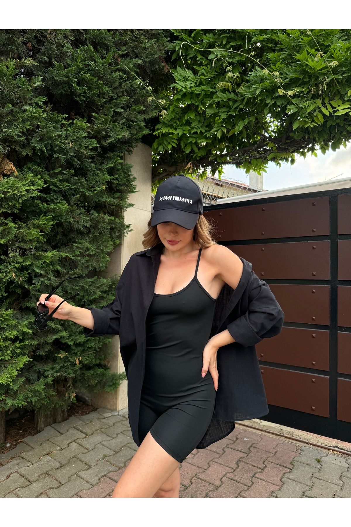 HW Hills Woman Kadın Siyah Renk tek cepli %100 keten oversize gömlek