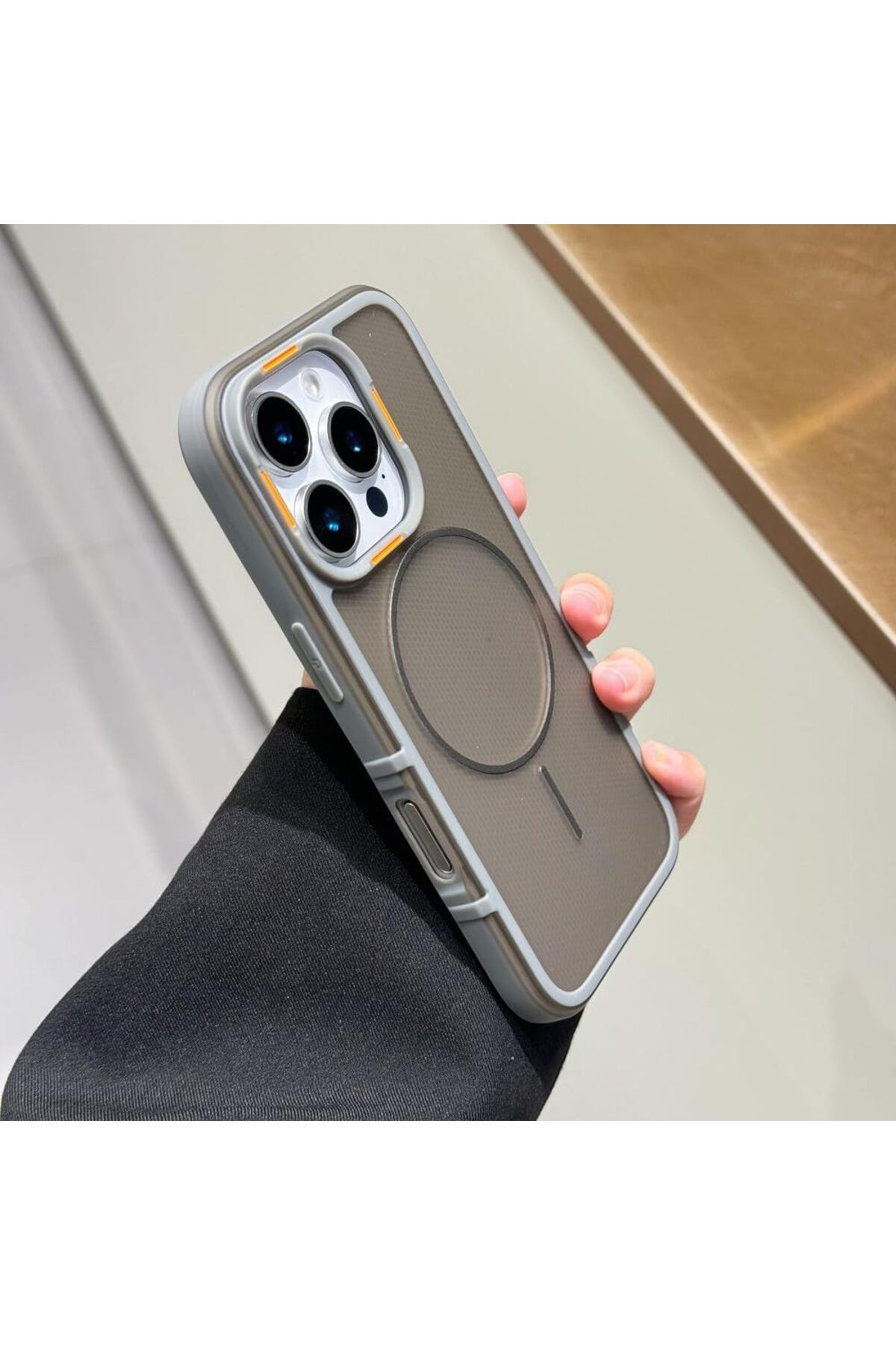 Di Aksesuar iPhone 15 Plus Gri Mat Yarı Saydam Magsafe Kılıf