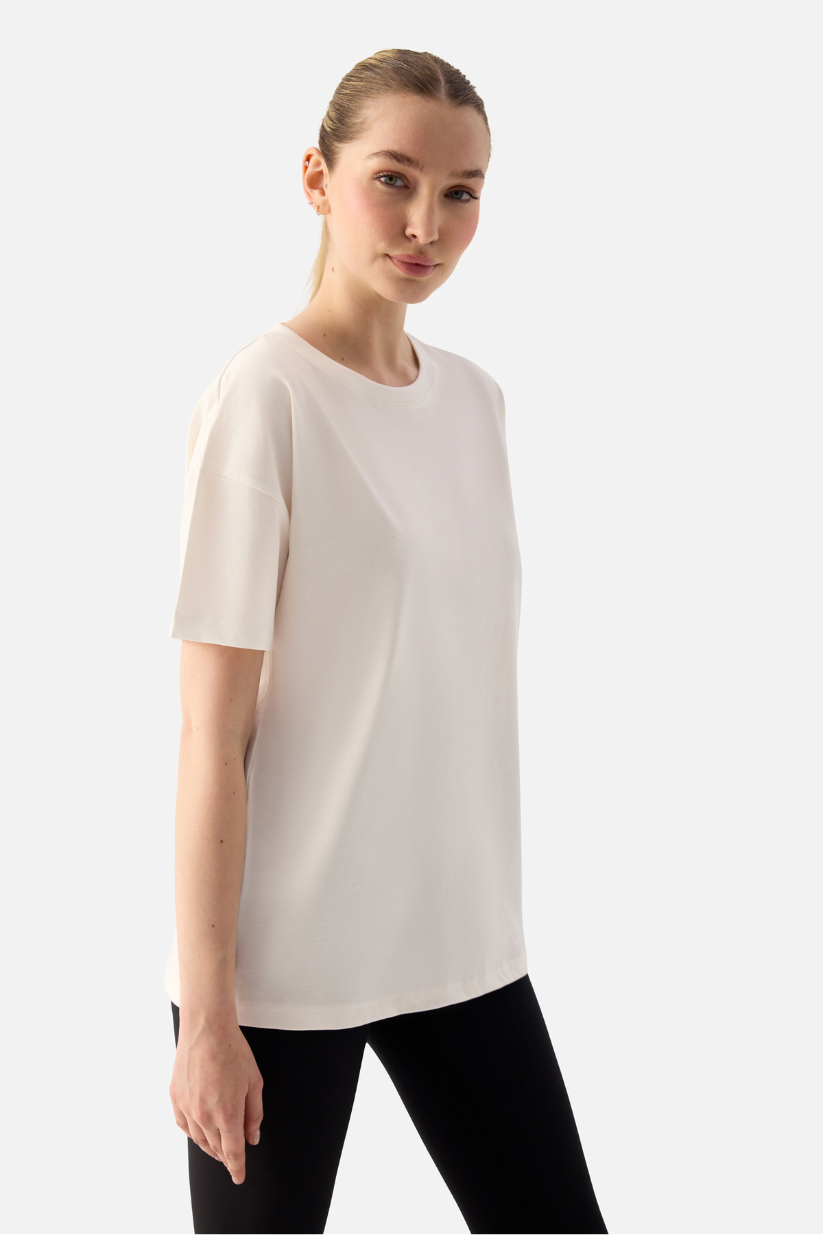 Superstacy Elora Rahat Kalıp Oversize Krem Tişört görsel 5