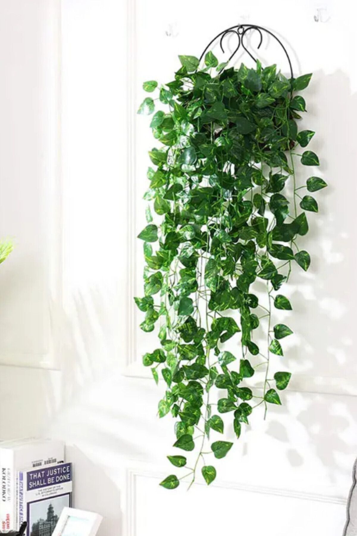 Elioure 6 Demet Yapay Lüx Sarkan Sarmaşık 90 Cm, Oval Yeşil Beyaz, Duvar ve Balkon Dekoru