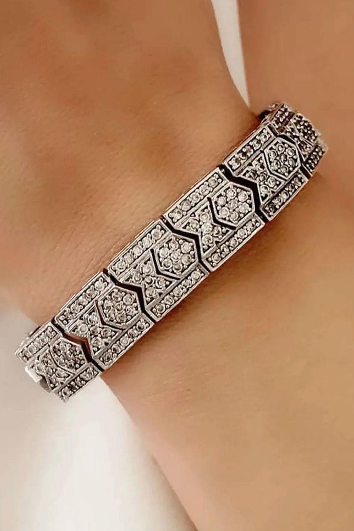 OSESHOP TASARIM Zirkon Taş Detaylı Lüks Gümüş Bileklik