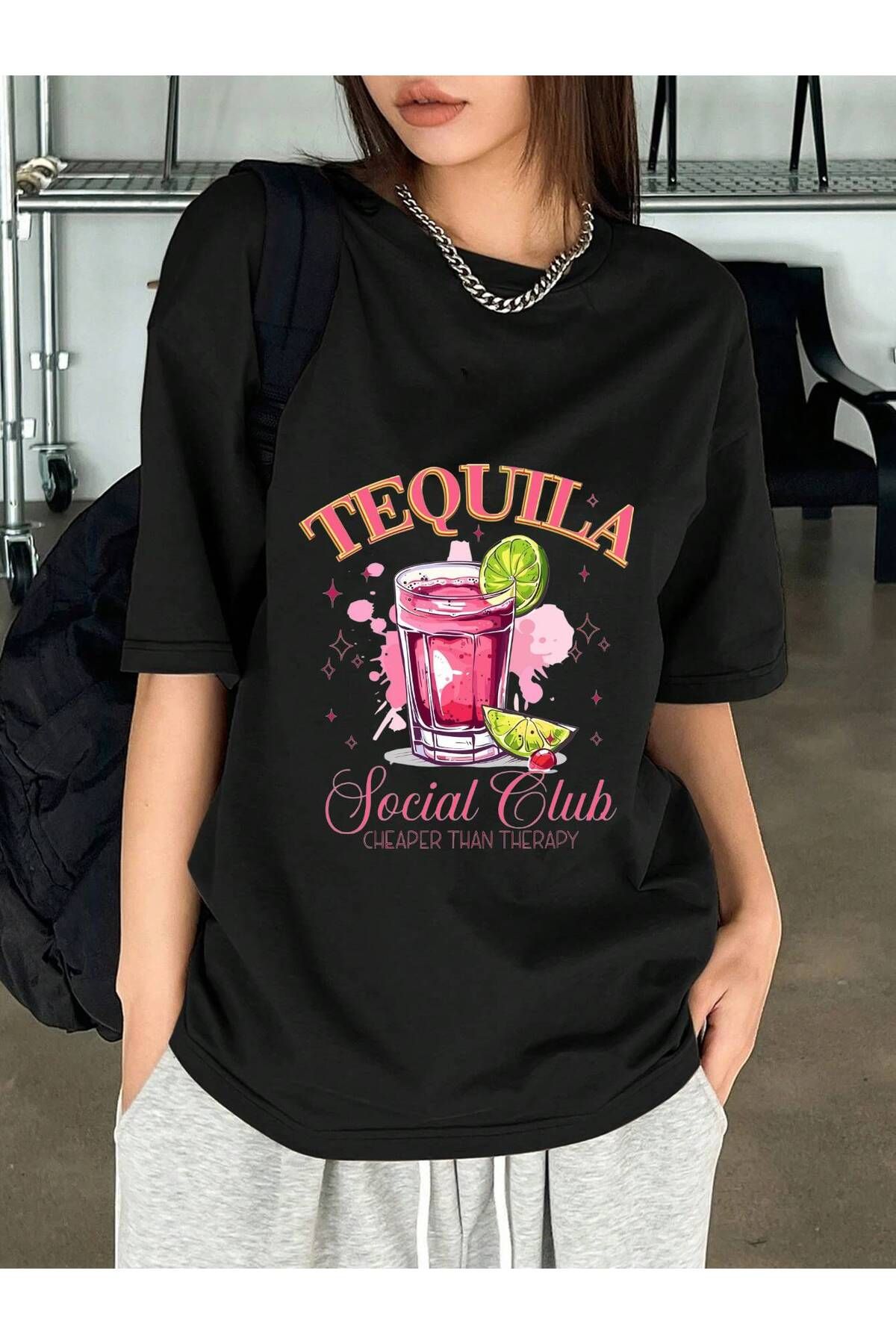 ELNOYA Unisex Pamuklu Siyah Oversize "TEQUILA" Baskılı Bisiklet Yaka Rahat T-shirt