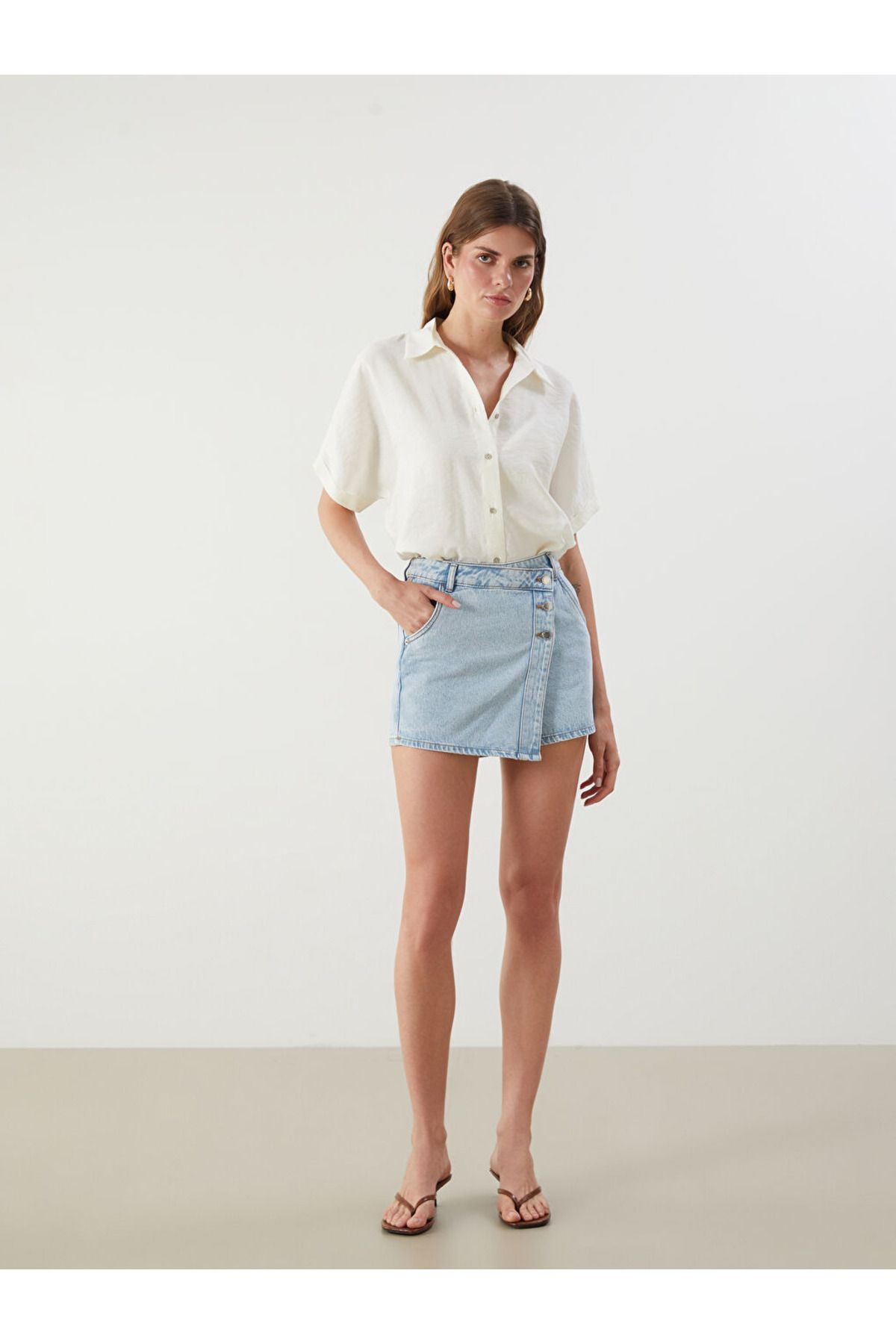 LC Waikiki summer collection Standart Fit Kadın Jean Şort Etek city