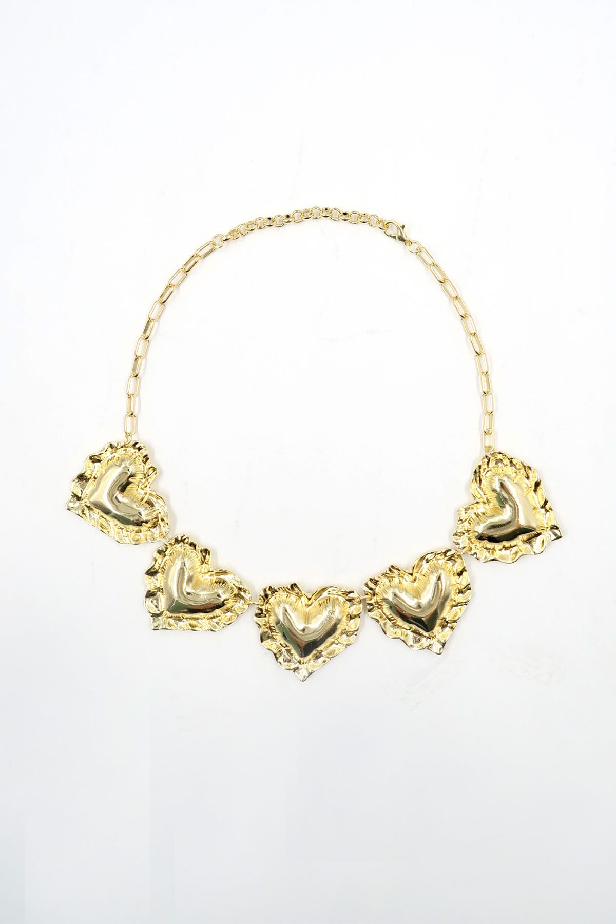 VAGGON 3 Boyutlu Kalpli Choker Kolye
