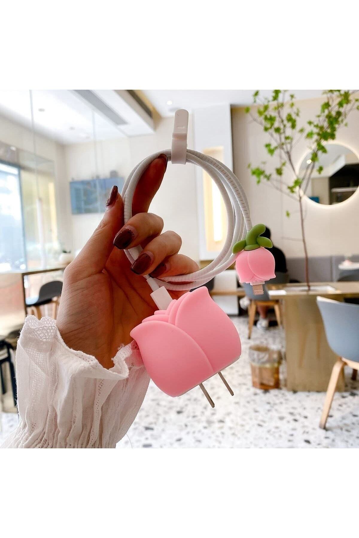 teknotrust Pembe Lale Spiral Kablo Koruyucu ve 20W Uyumlu Şarj Başlığı 3'lü Set