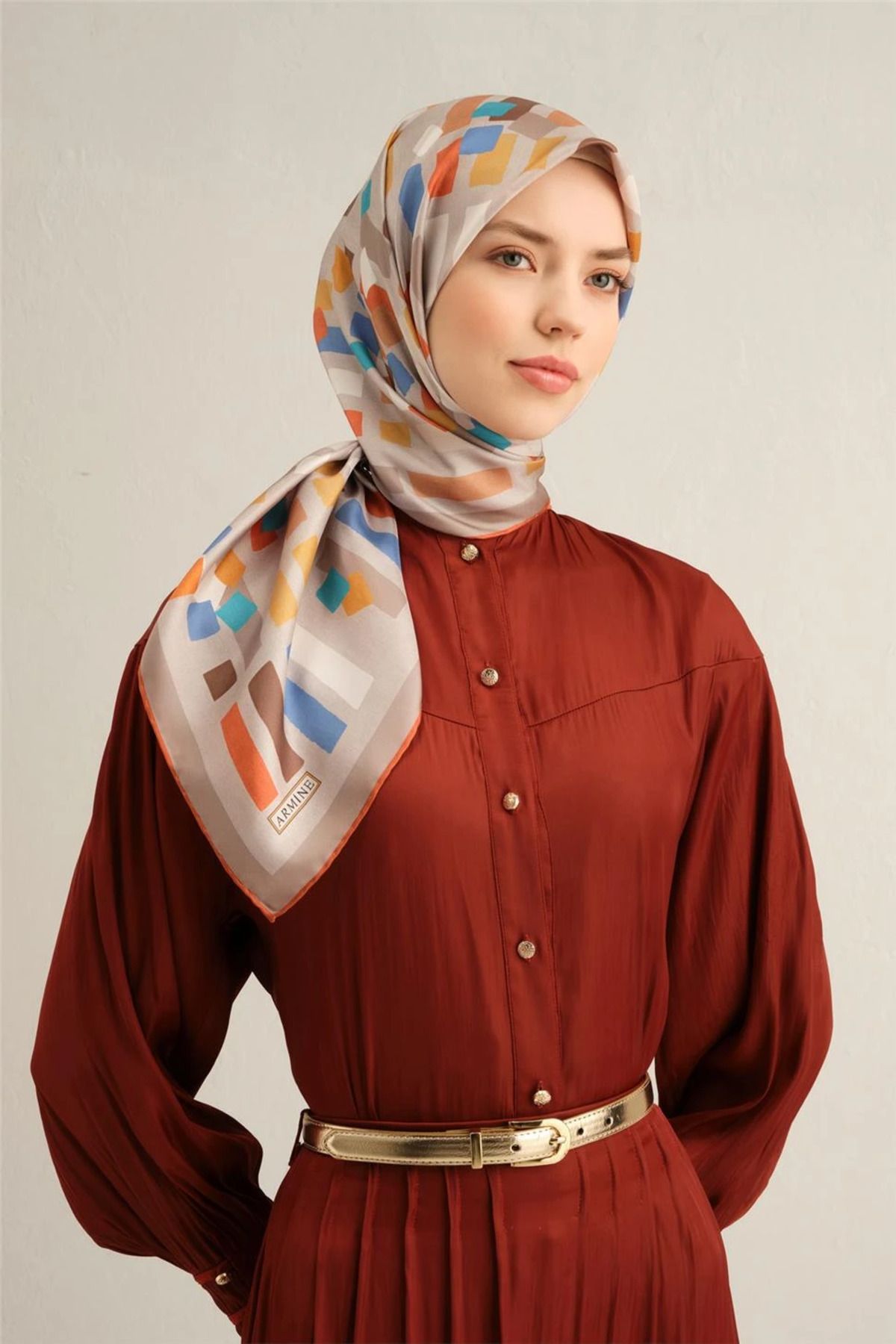 Armine Çiçek Desenli Saf İpek Sura Eşarp 9341 - 02